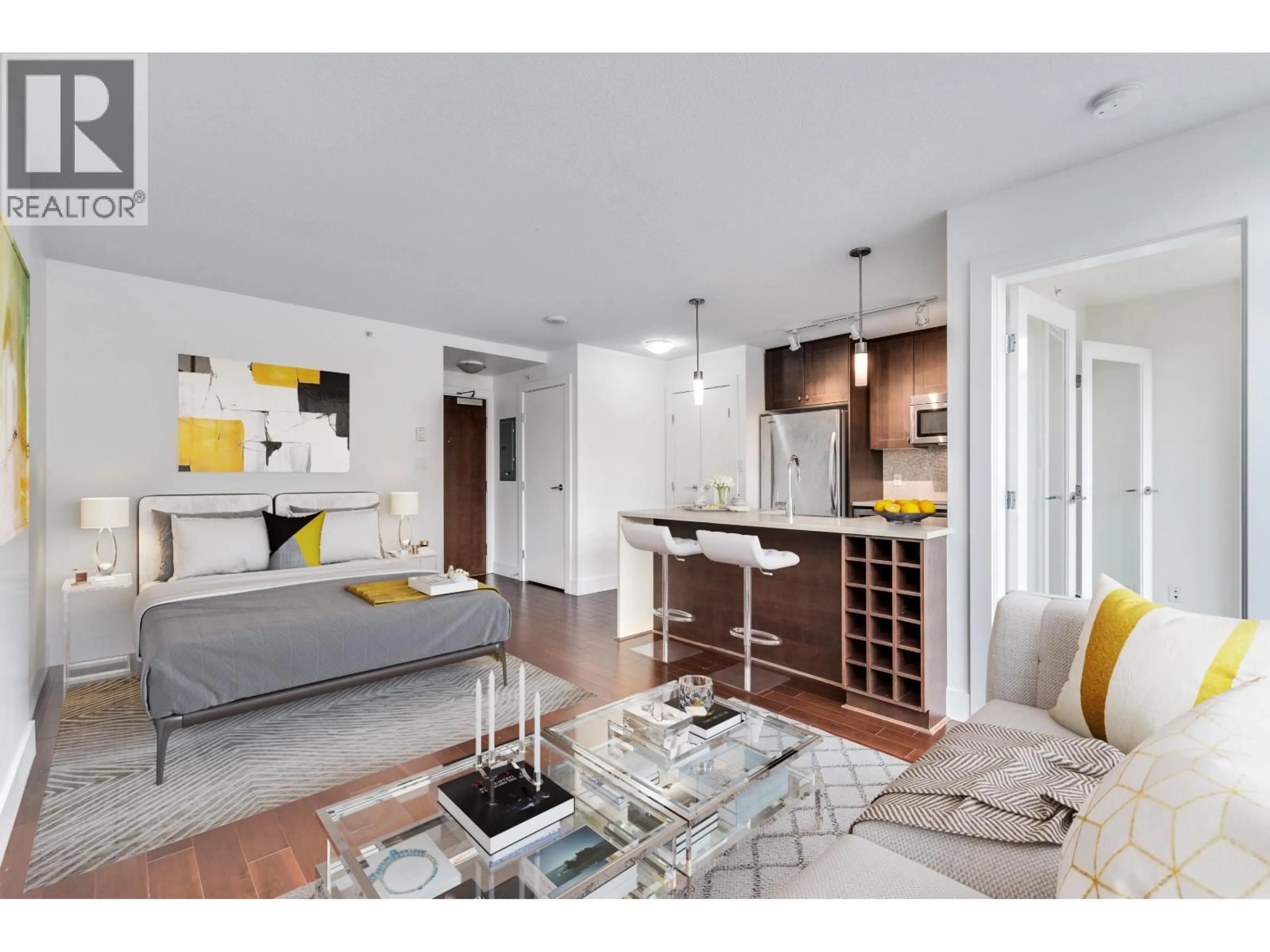 Living room with furniture, unknown for 1404 - 888 HOMER STREET, Vancouver British Columbia V6B0H7