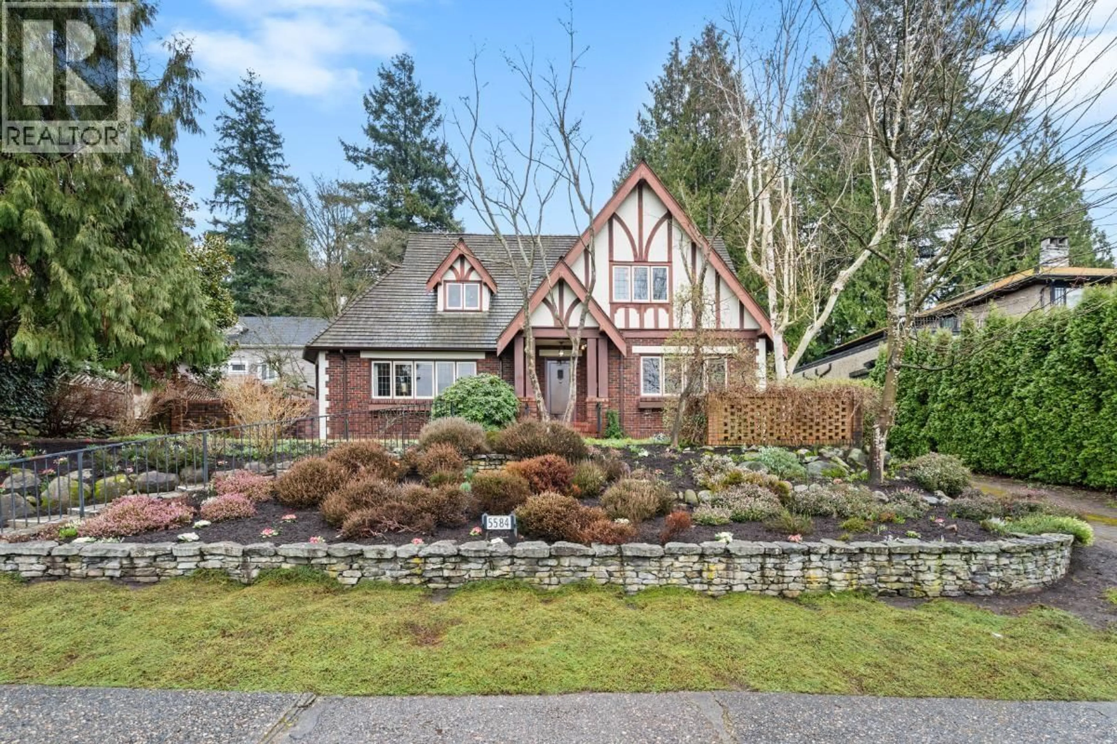 Home with brick exterior material, unknown for 5584 MAPLE STREET, Vancouver British Columbia V6M3T7