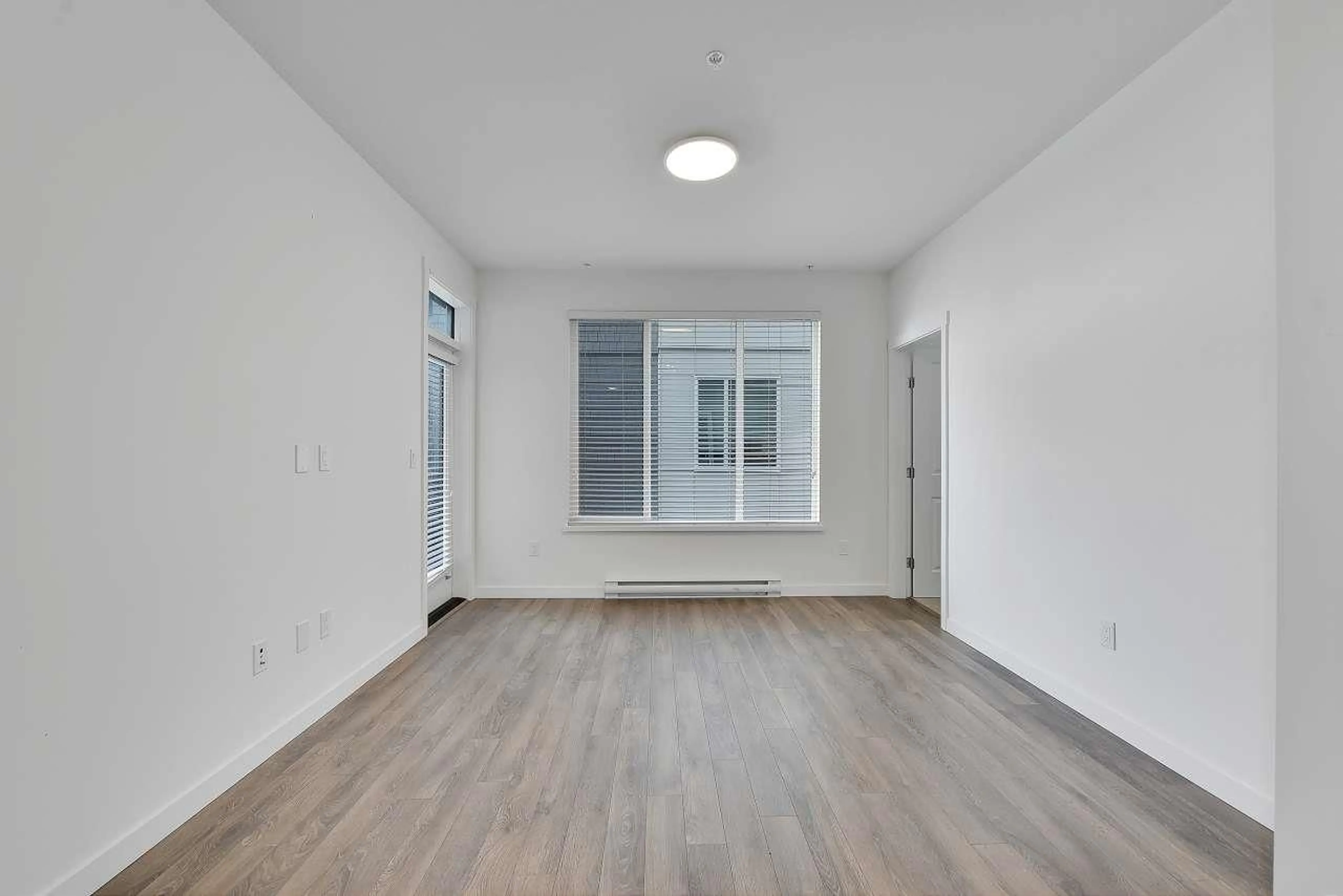 A pic of a room for 207 - 15835 85 AVENUE, Surrey British Columbia V4N6W6