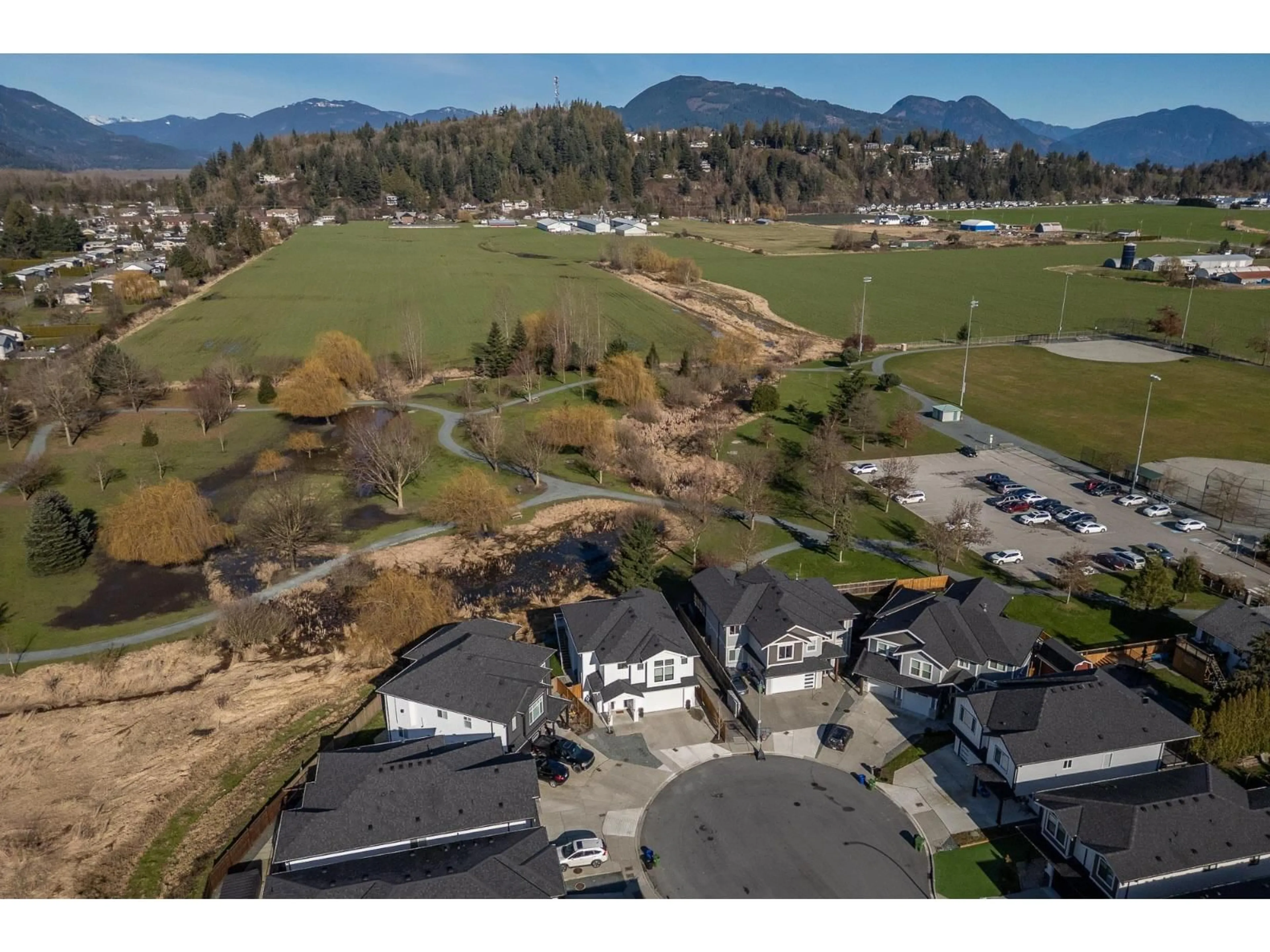 A pic from outside/outdoor area/front of a property/back of a property/a pic from drone, mountain view for 9327 SITKA PLACE, Chilliwack British Columbia V2P8B6