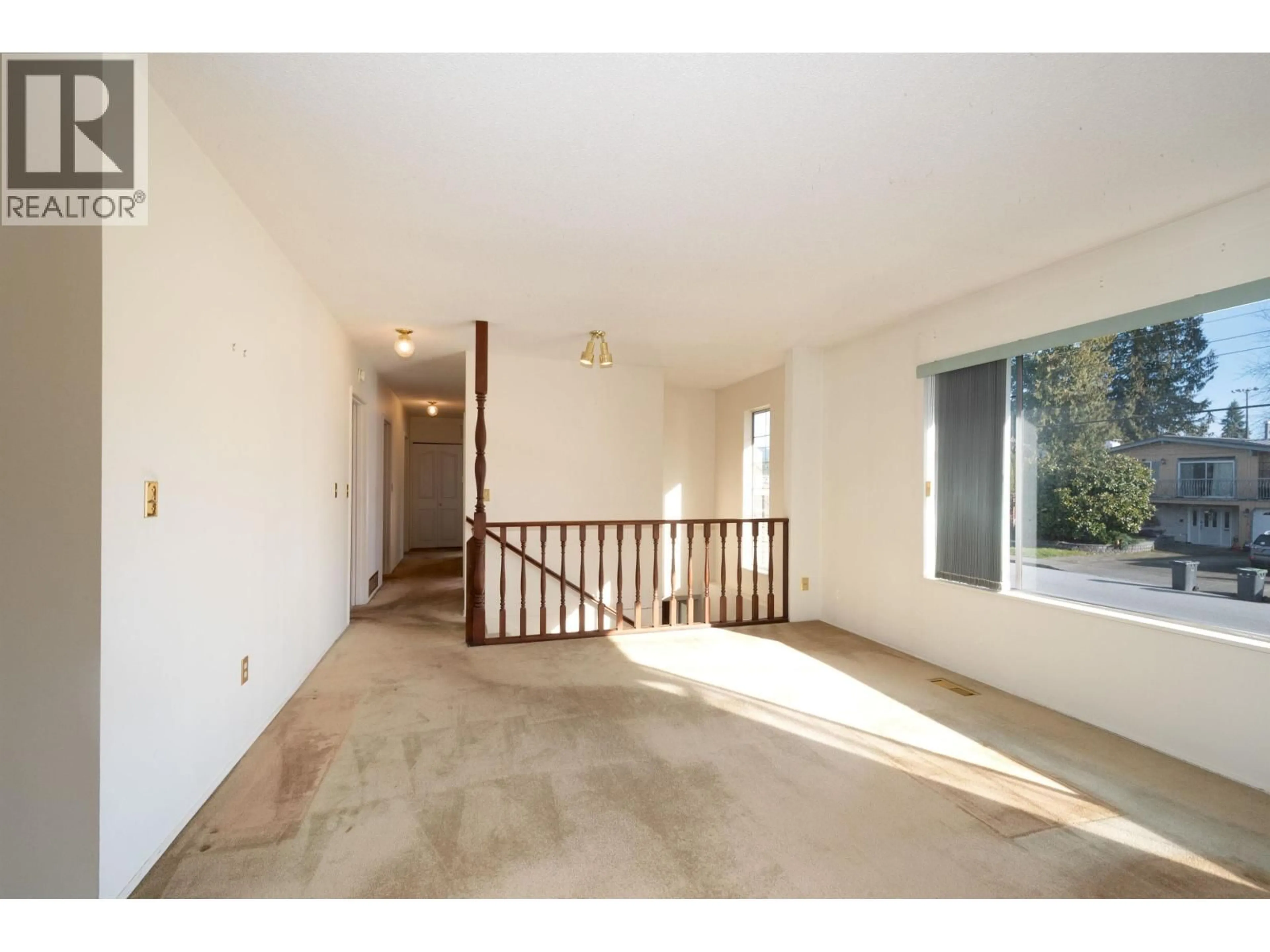 Unknown for 712 MACINTOSH STREET, Coquitlam British Columbia V3J4Y7