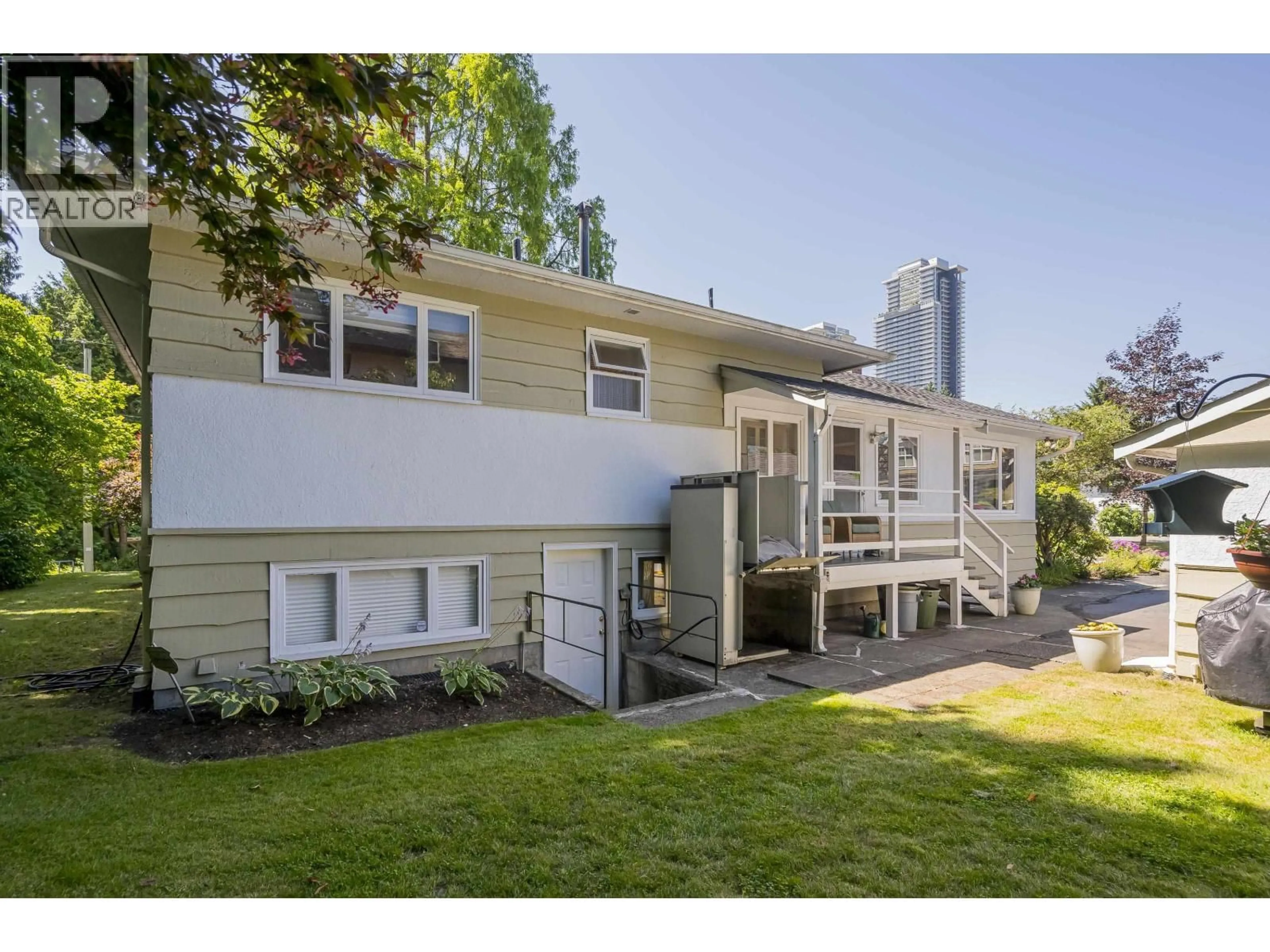 Unknown for 541 COCHRANE AVENUE, Coquitlam British Columbia V3J2A3