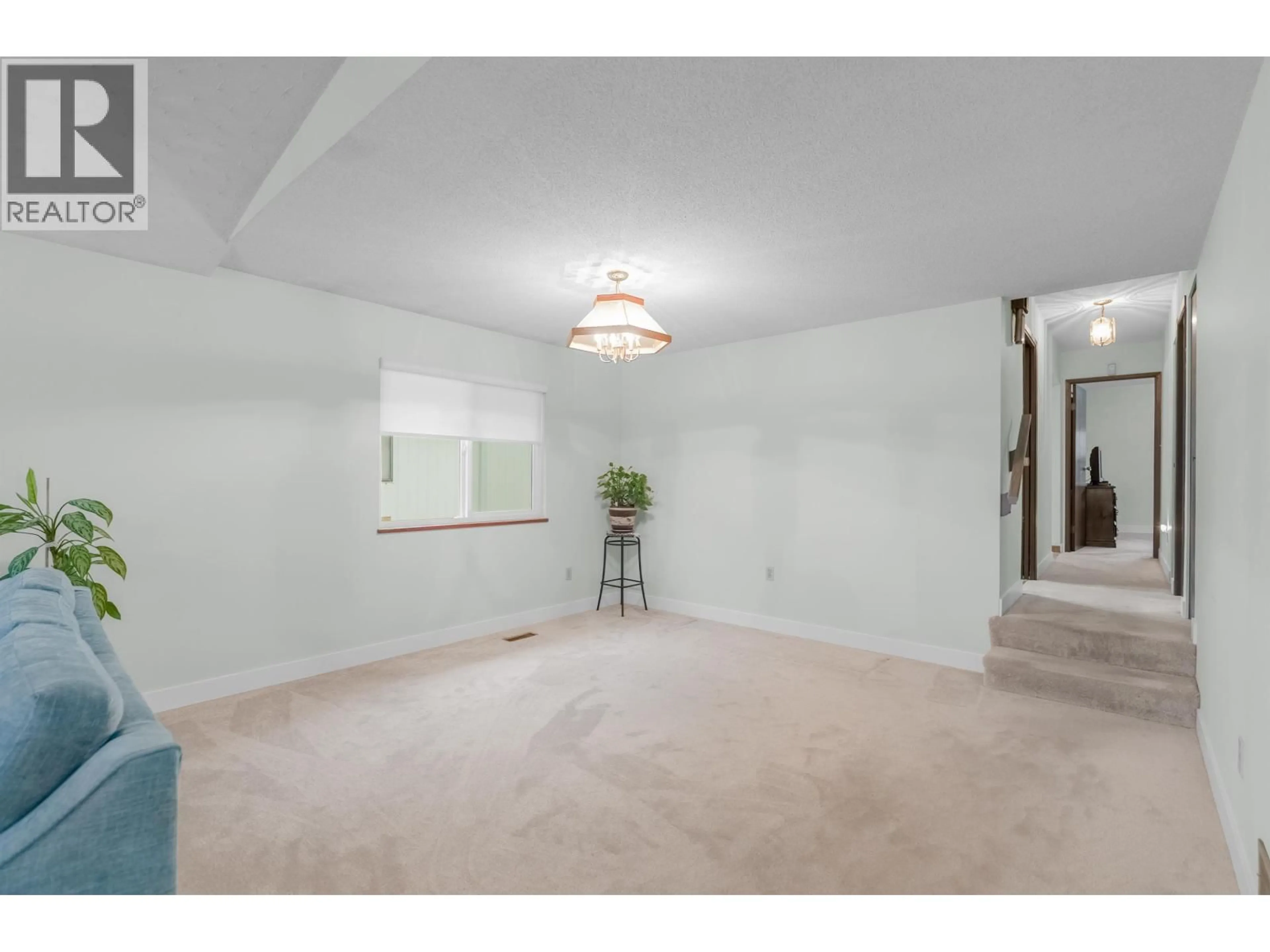 Unknown for 5486 MANOR STREET, Burnaby British Columbia V5G1B7