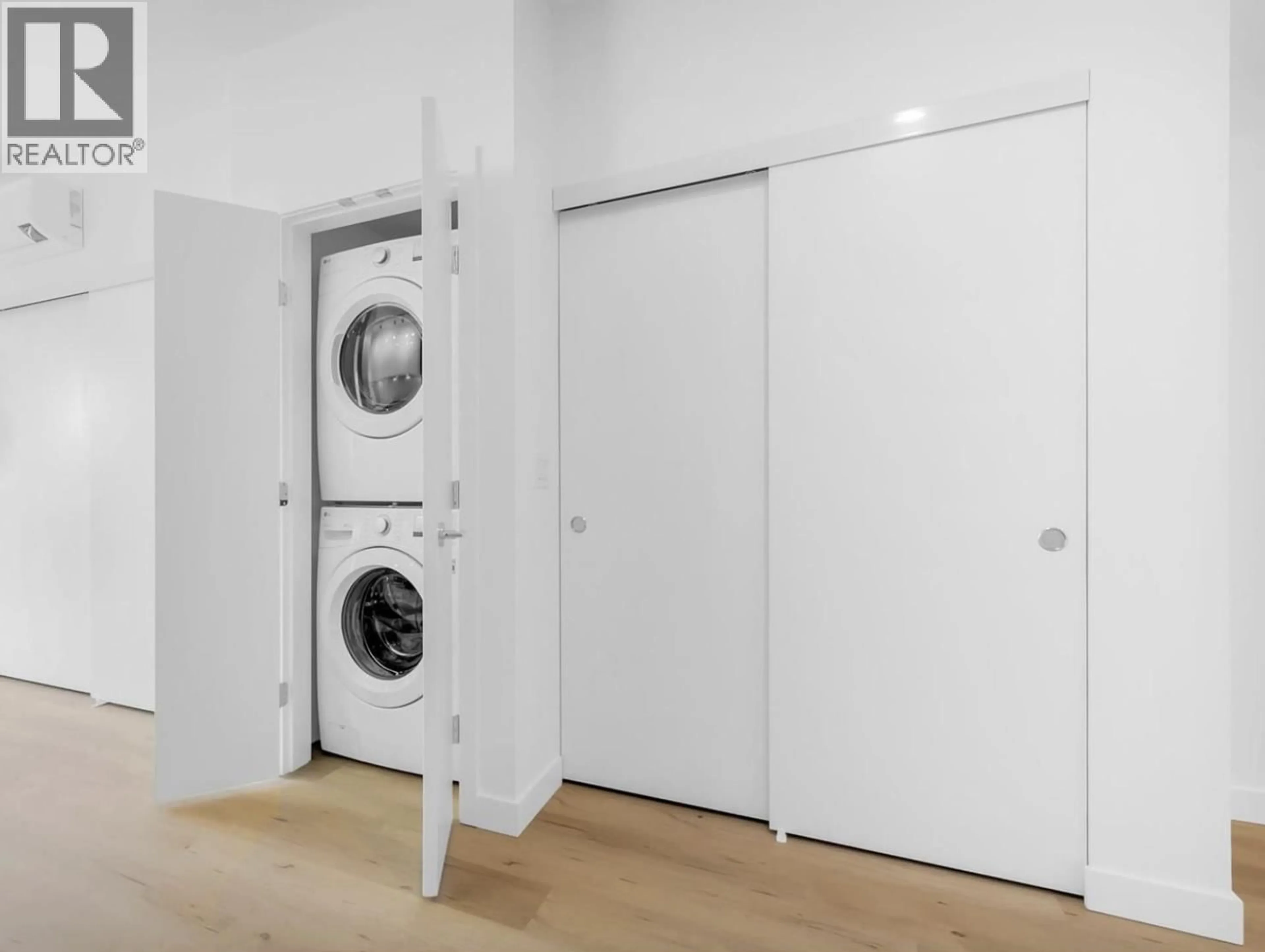 Laundry room for 302 - 2446 SHAUGHNESSY STREET, Coquitlam British Columbia V3C3E5