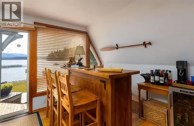 4685 LAKESIDE DRIVE, Terrace 5
