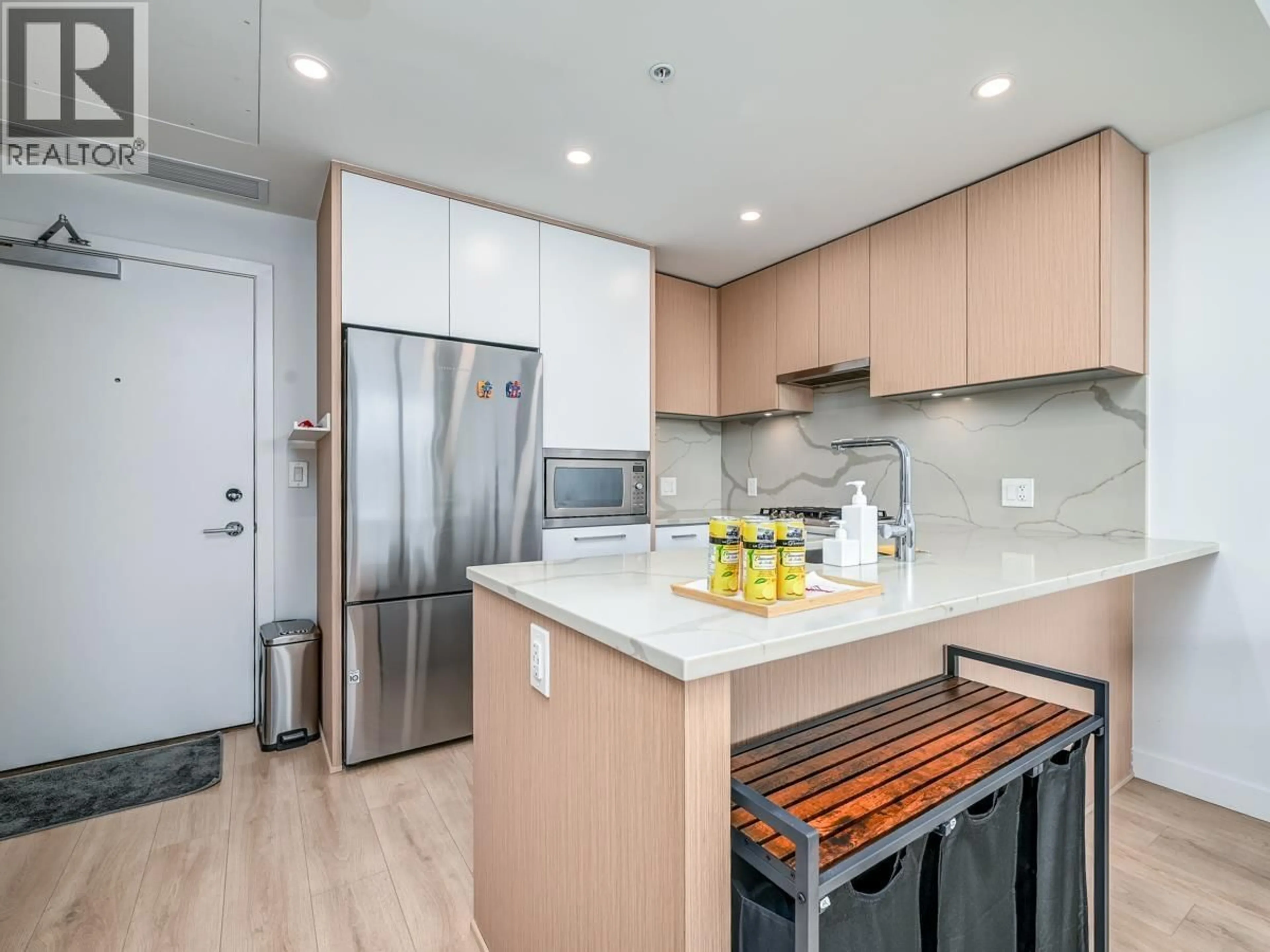 Unknown for 1109 - 567 CLARKE ROAD, Coquitlam British Columbia V3J0K7