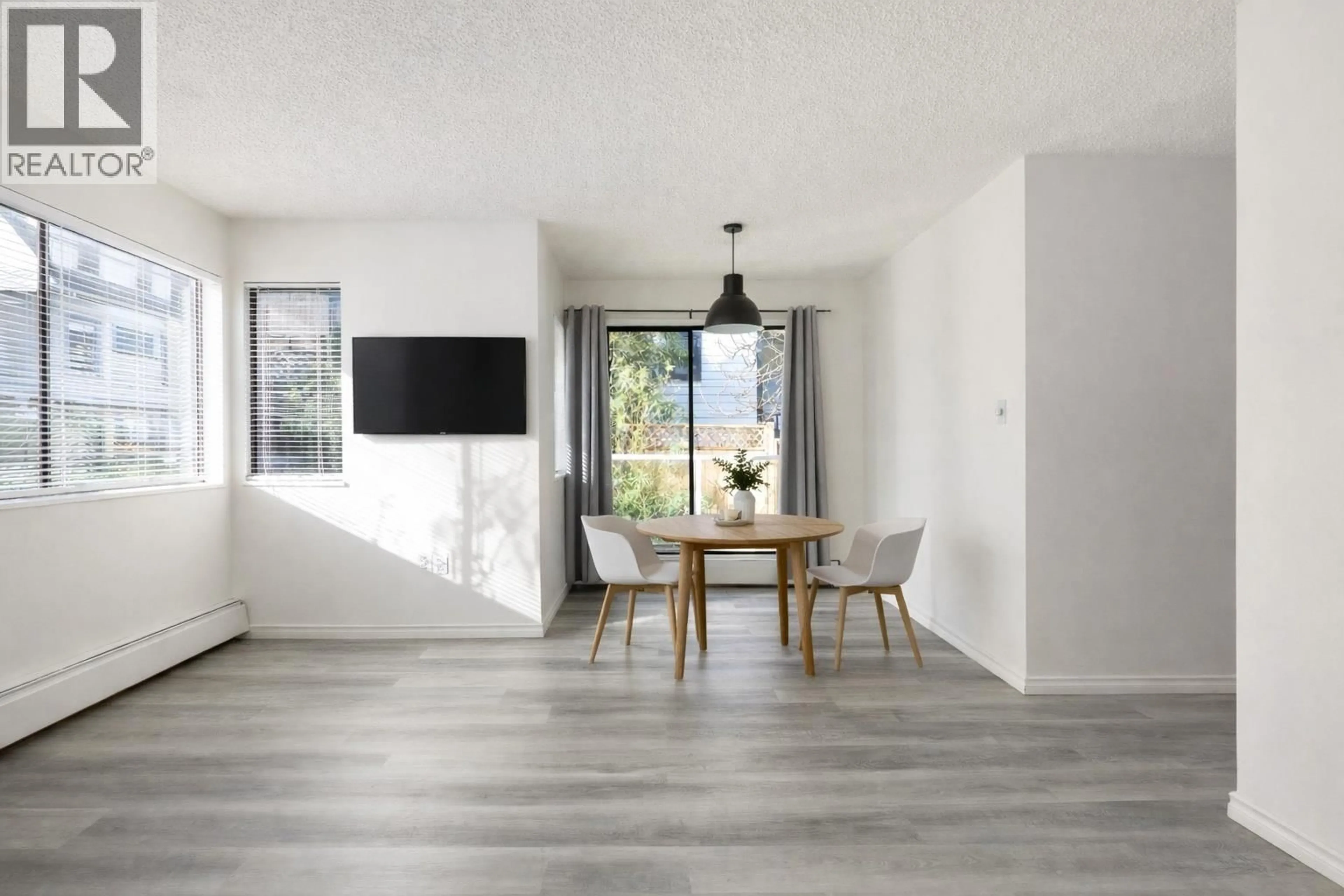 Living room with furniture, unknown for 215 - 830 7TH AVENUE, Vancouver British Columbia V5T4J2