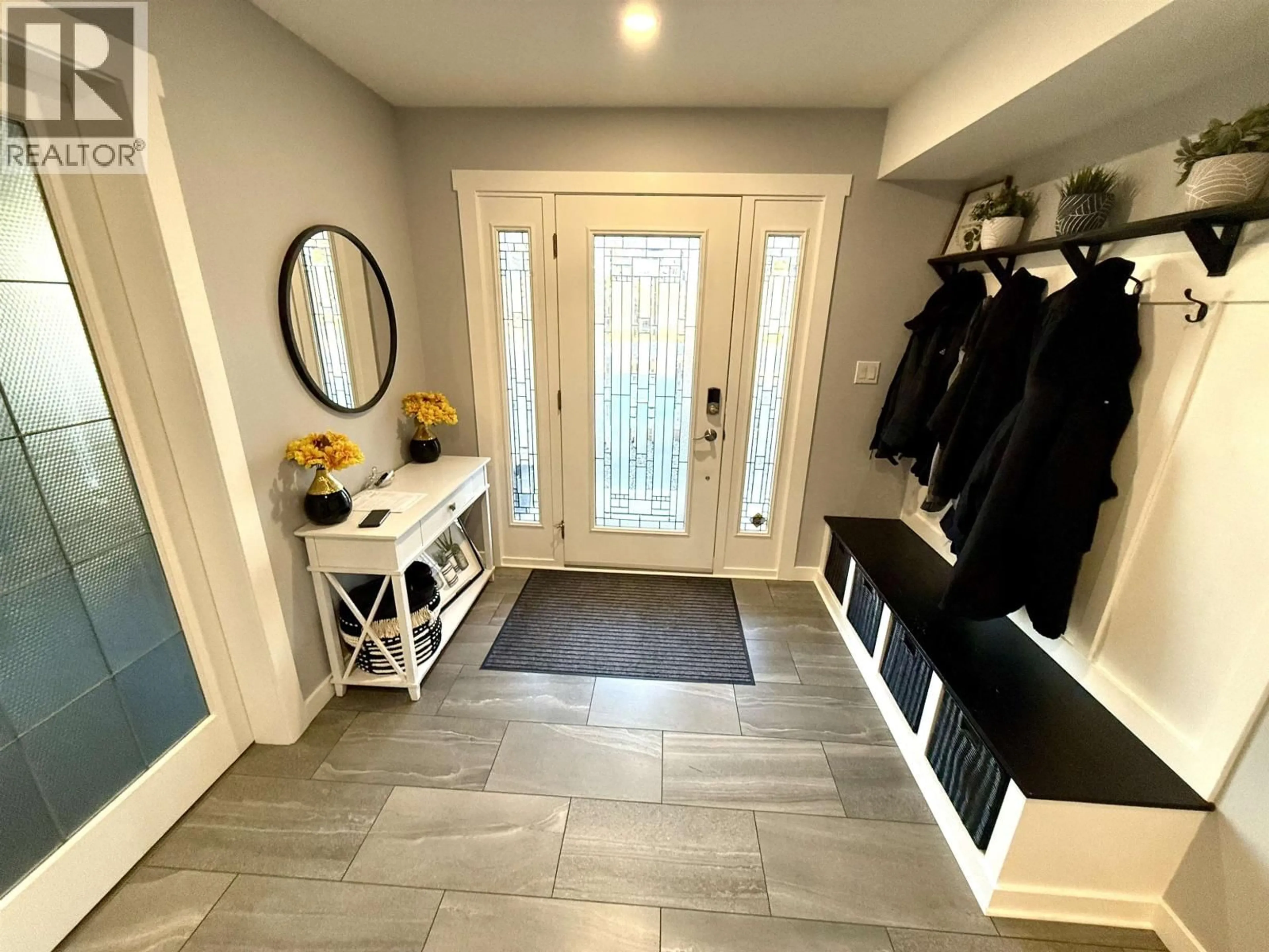 Indoor entryway for 6911 TONY ROAD, Prince George British Columbia V2N5P4