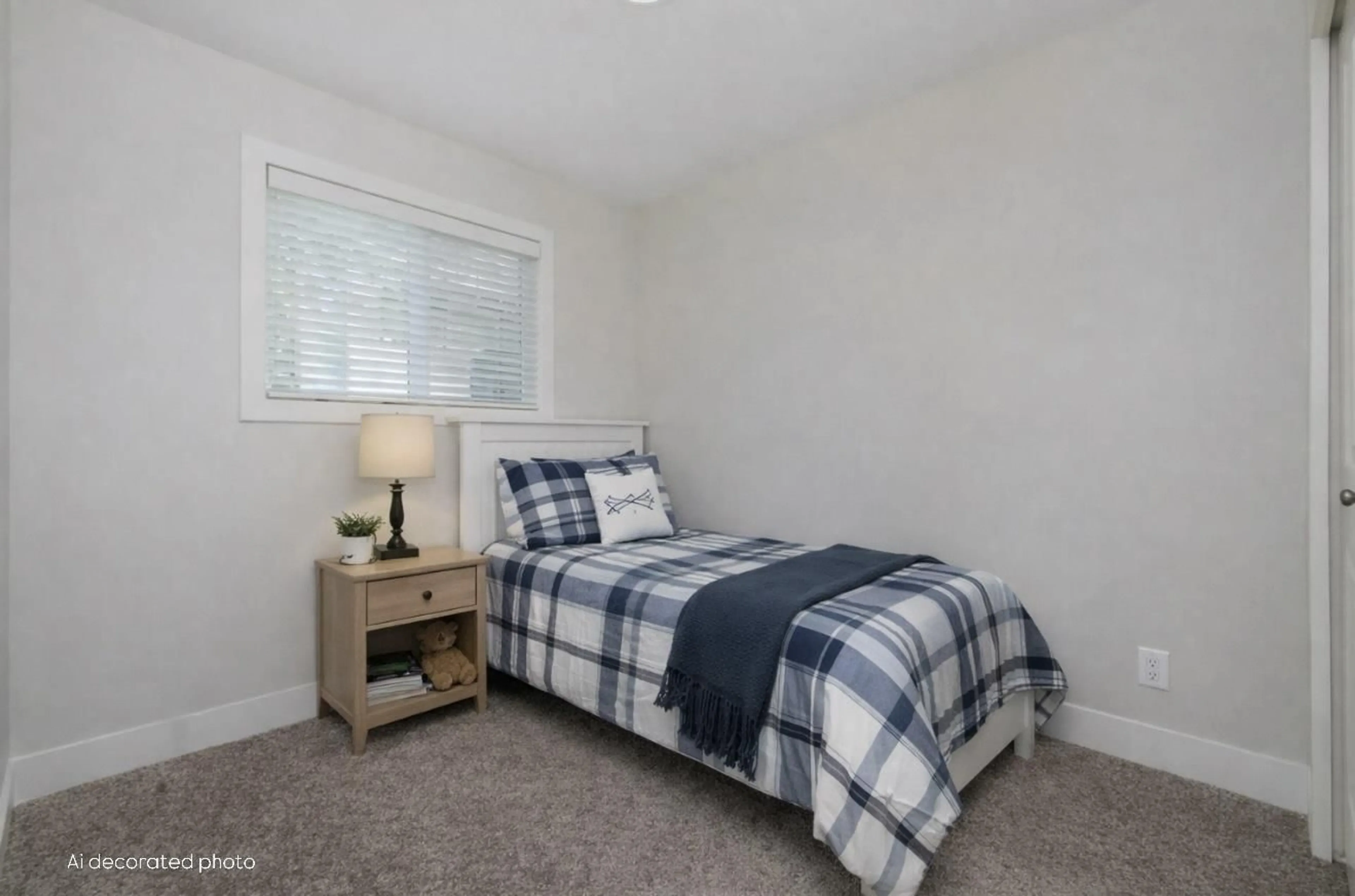 Bedroom with bed, carpet floor for 15 - 5648 VEDDER ROAD, Chilliwack British Columbia V2R3M8