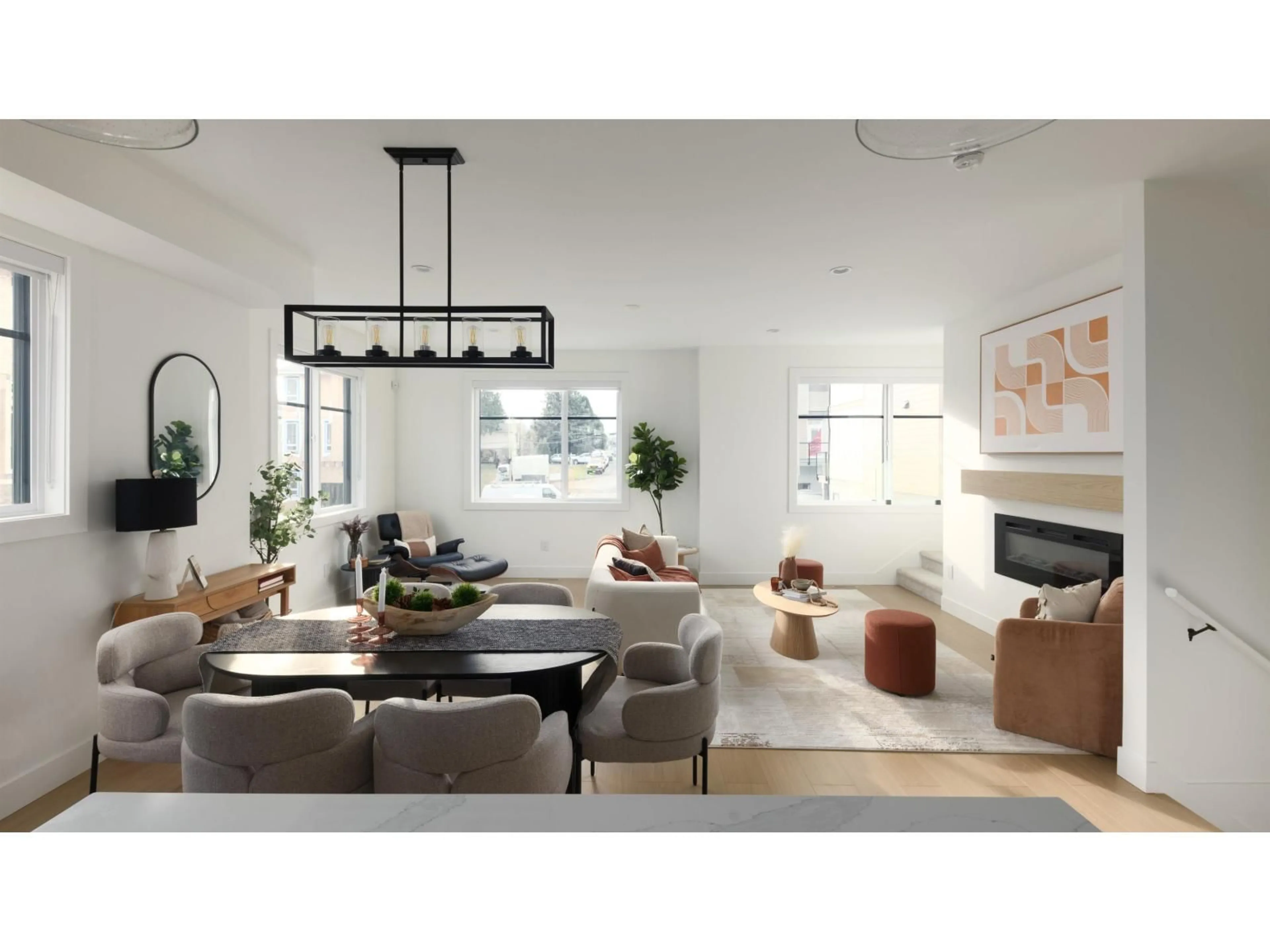 Living room with furniture, unknown for 15 - 1641 KING CRESCENT, Abbotsford British Columbia V2S7M7