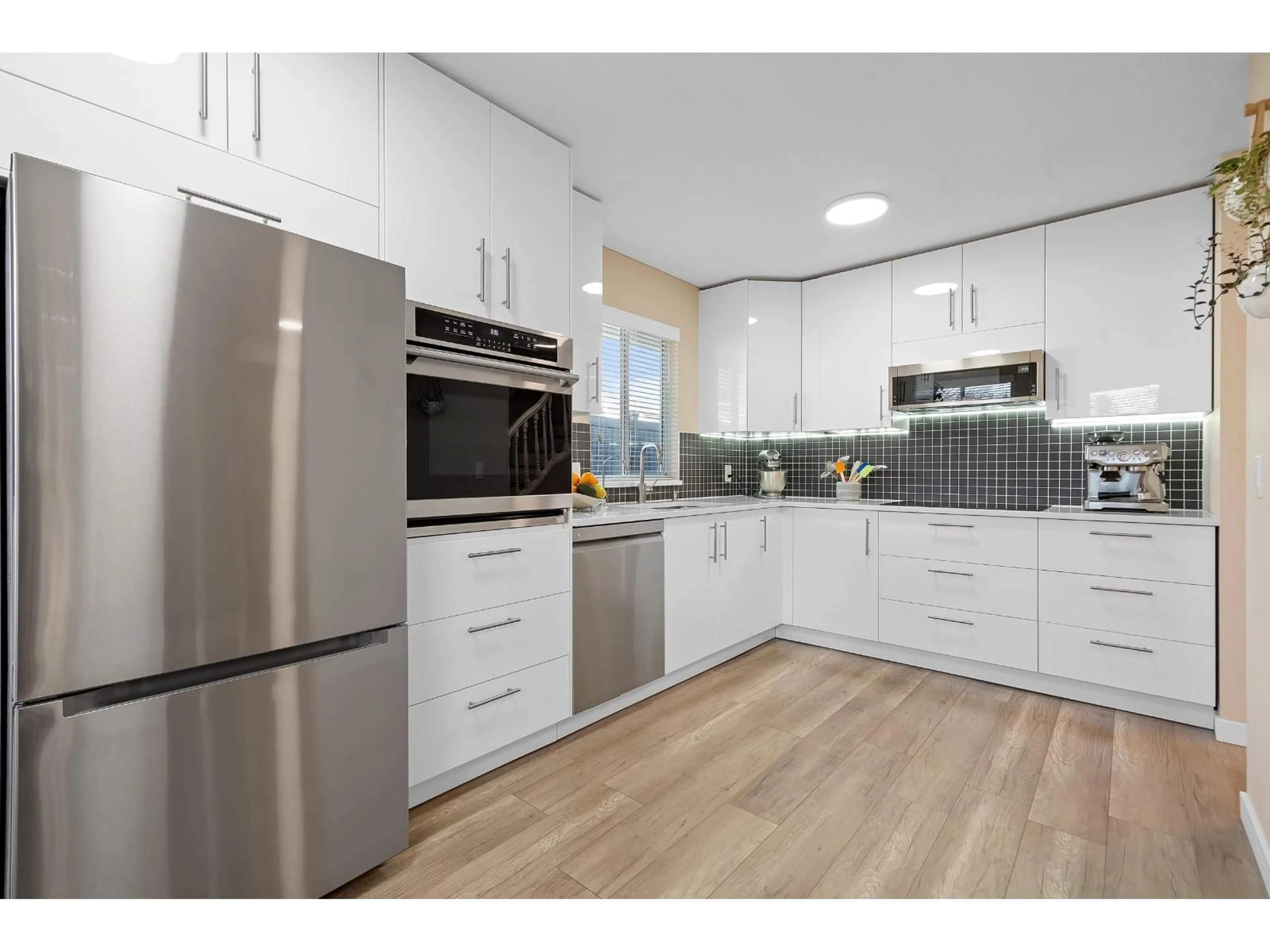 Unknown for 59 - 21928 48 AVENUE, Langley British Columbia V3A8H1