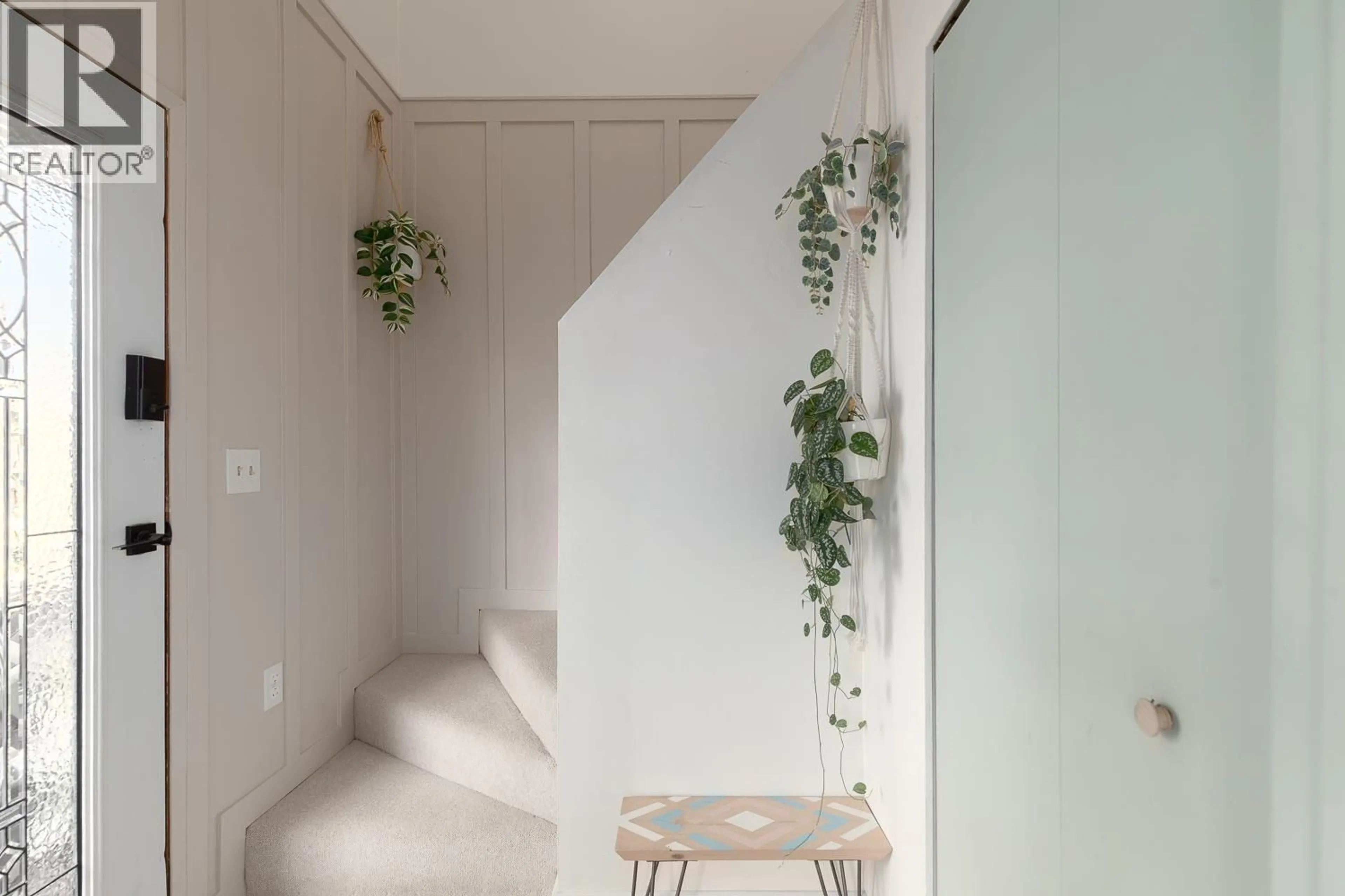 Unknown for 726 VERNON DRIVE, Vancouver British Columbia V6A3N9