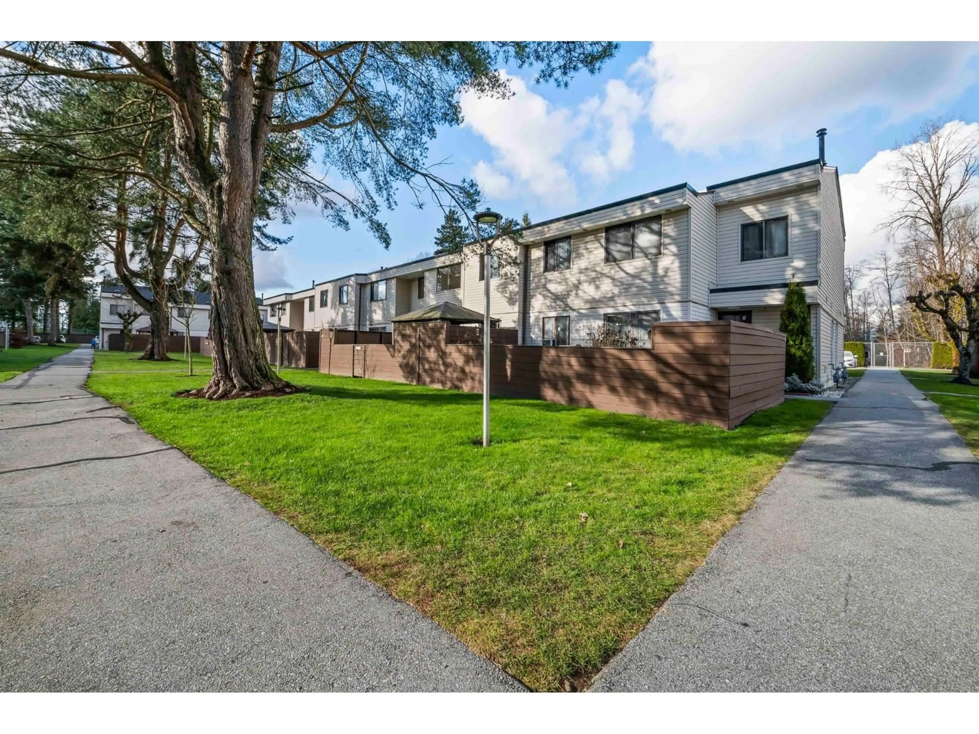 A pic from outside/outdoor area/front of a property/back of a property/a pic from drone, street for 89 - 14135 104 AVENUE, Surrey British Columbia V3T1X6