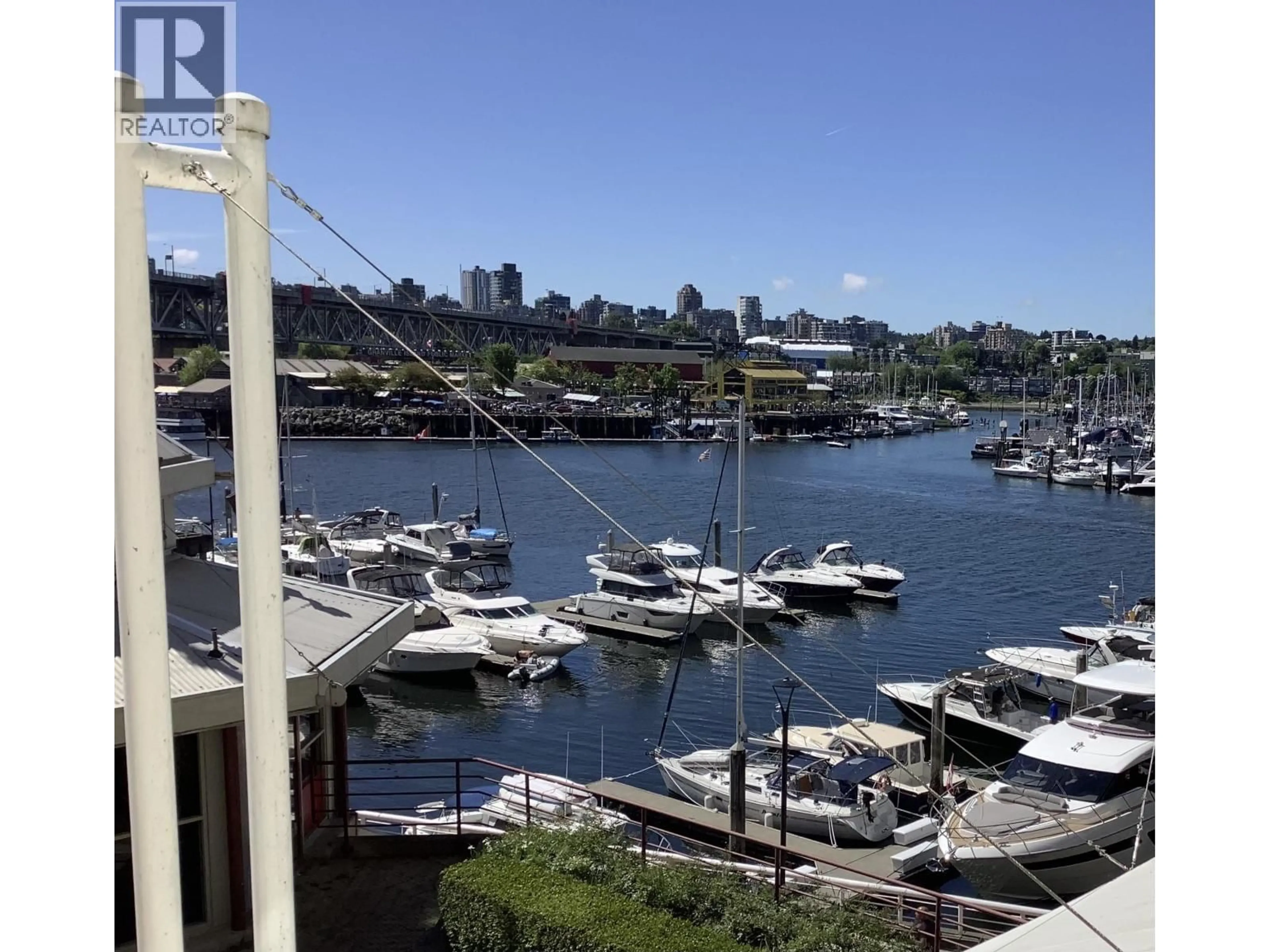 Patio, water/lake/river/ocean view for 203 - 1008 BEACH AVENUE, Vancouver British Columbia V6E1T7