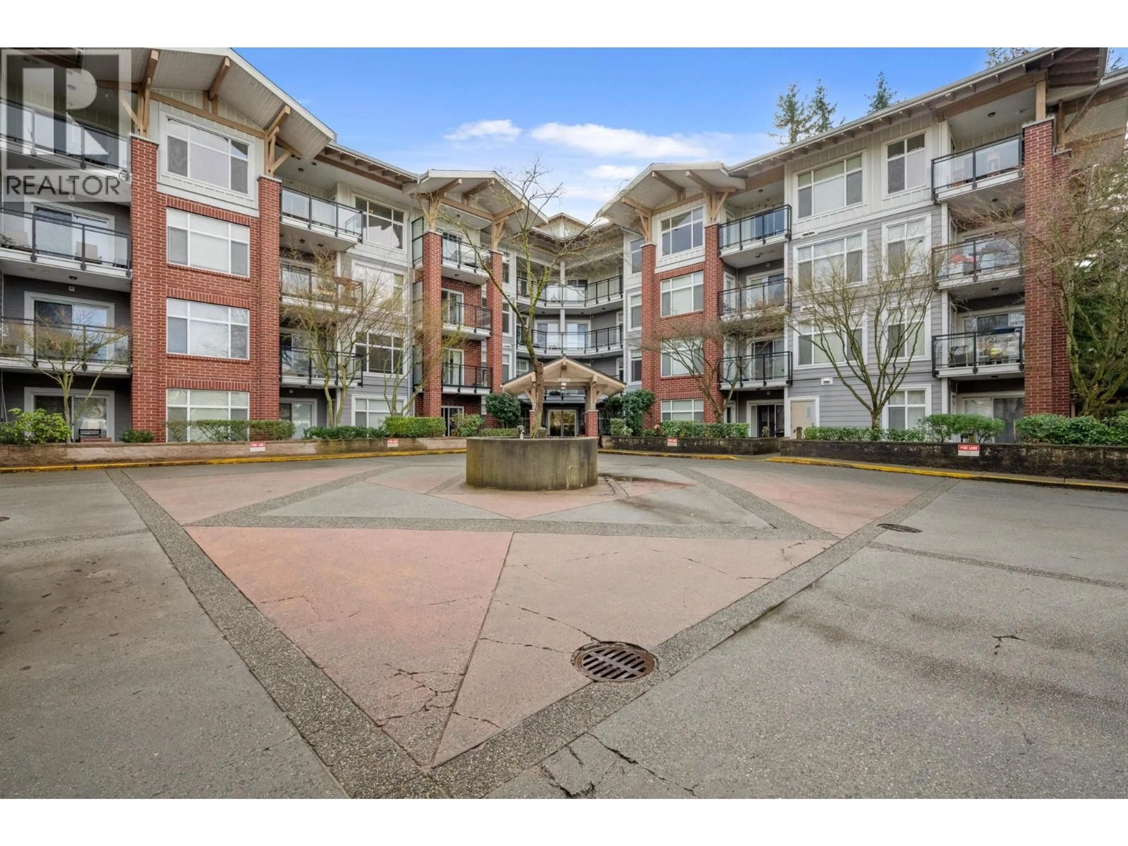 Unknown for 309 - 11950 HARRIS ROAD, Pitt Meadows British Columbia V3Y0B7