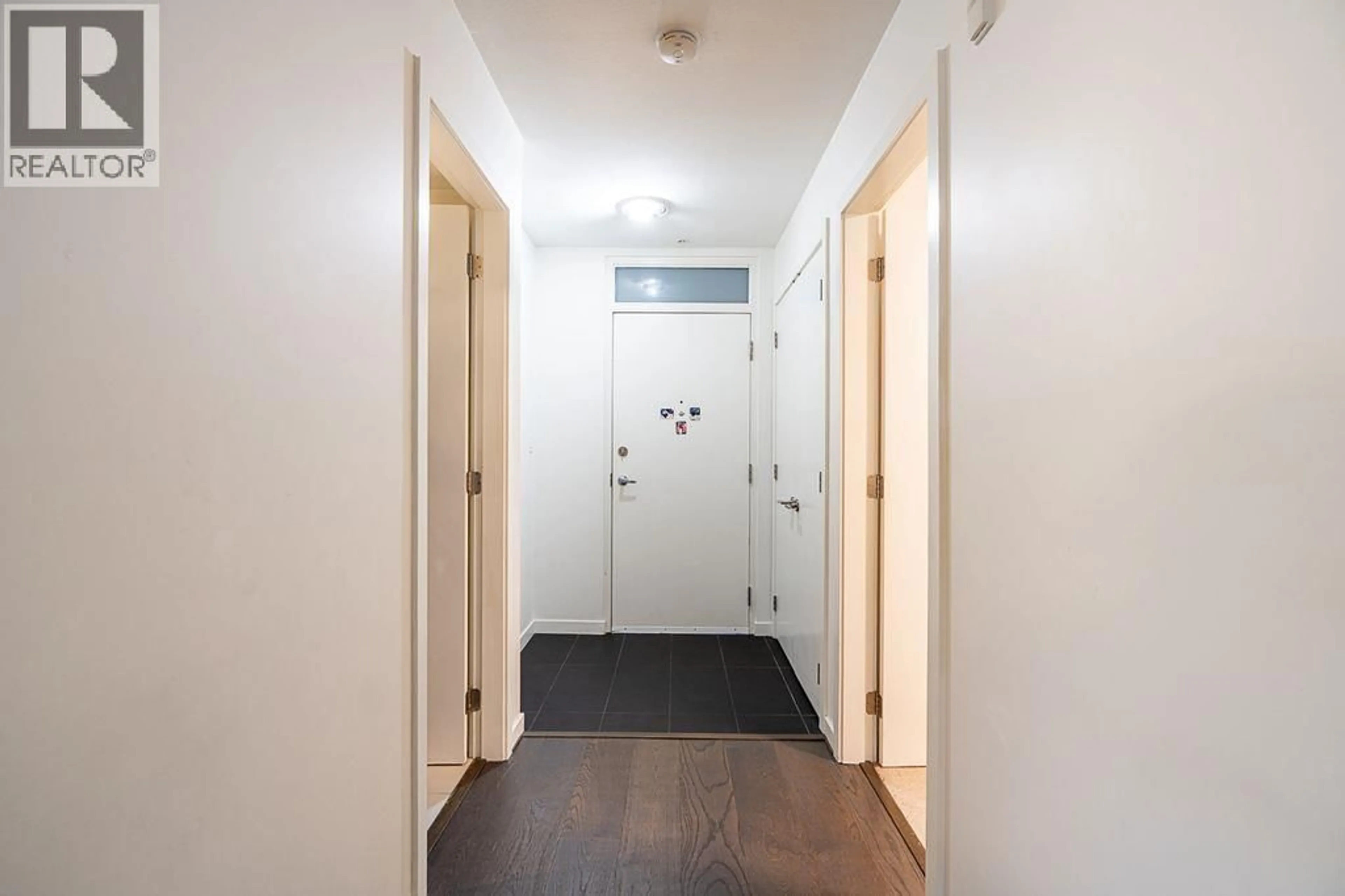 Indoor entryway for 520 - 5955 BIRNEY AVENUE, Vancouver British Columbia V6S0C5