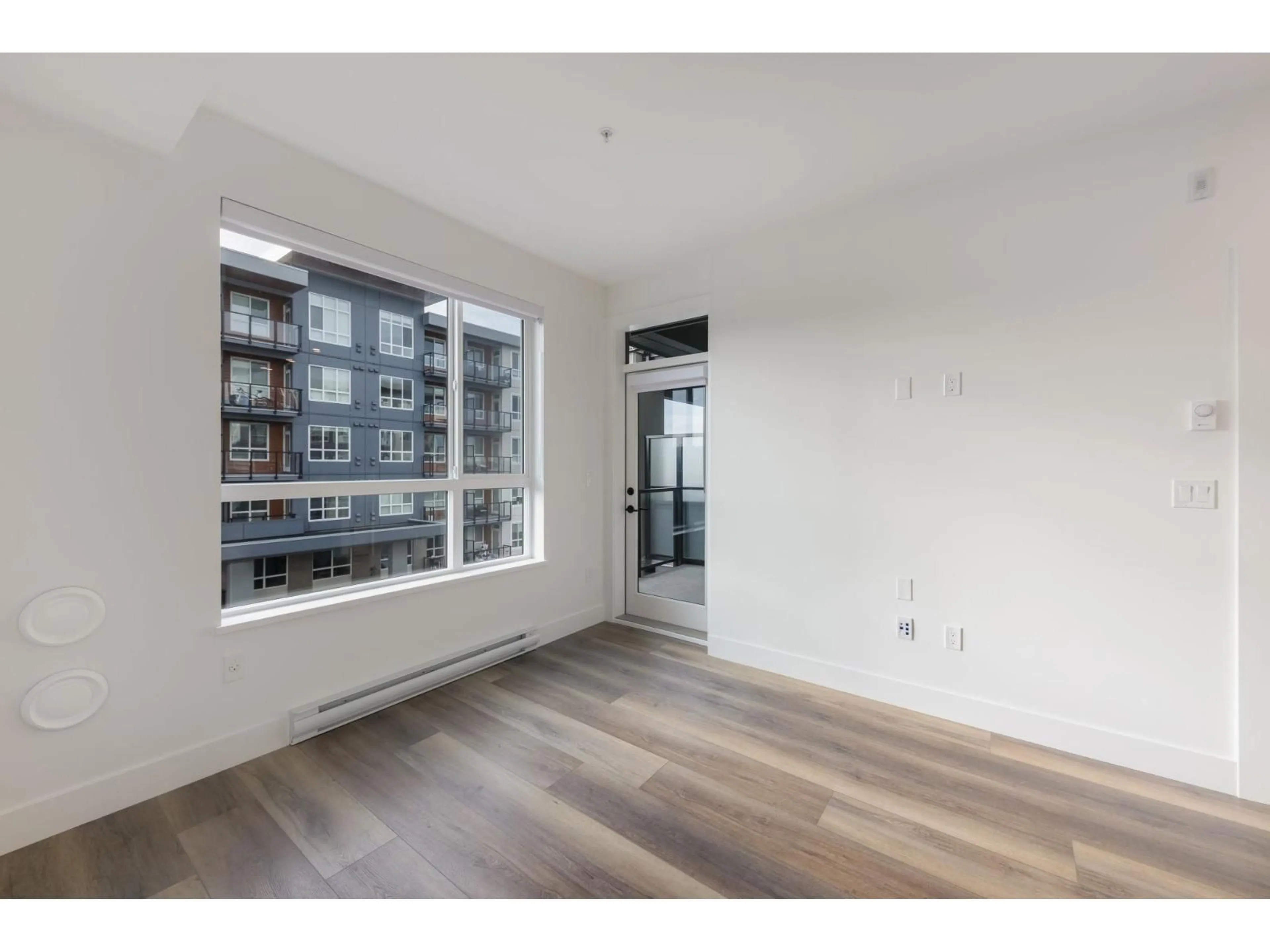 A pic of a room for 412 - 30490 CARDINAL AVENUE, Abbotsford British Columbia V2T0L9