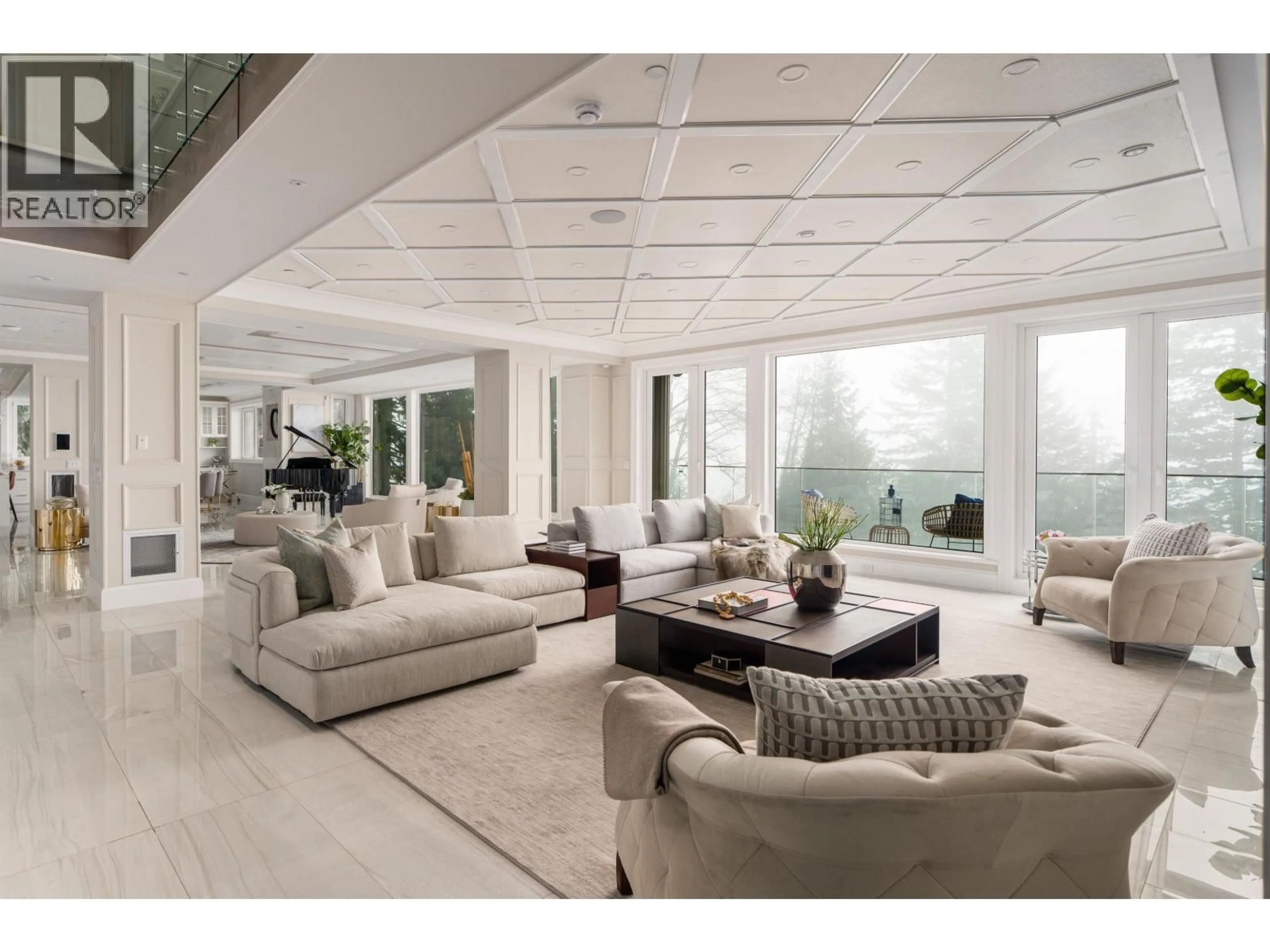 Living room with furniture, unknown for 1119 MILLSTREAM ROAD, West Vancouver British Columbia V7S2C8