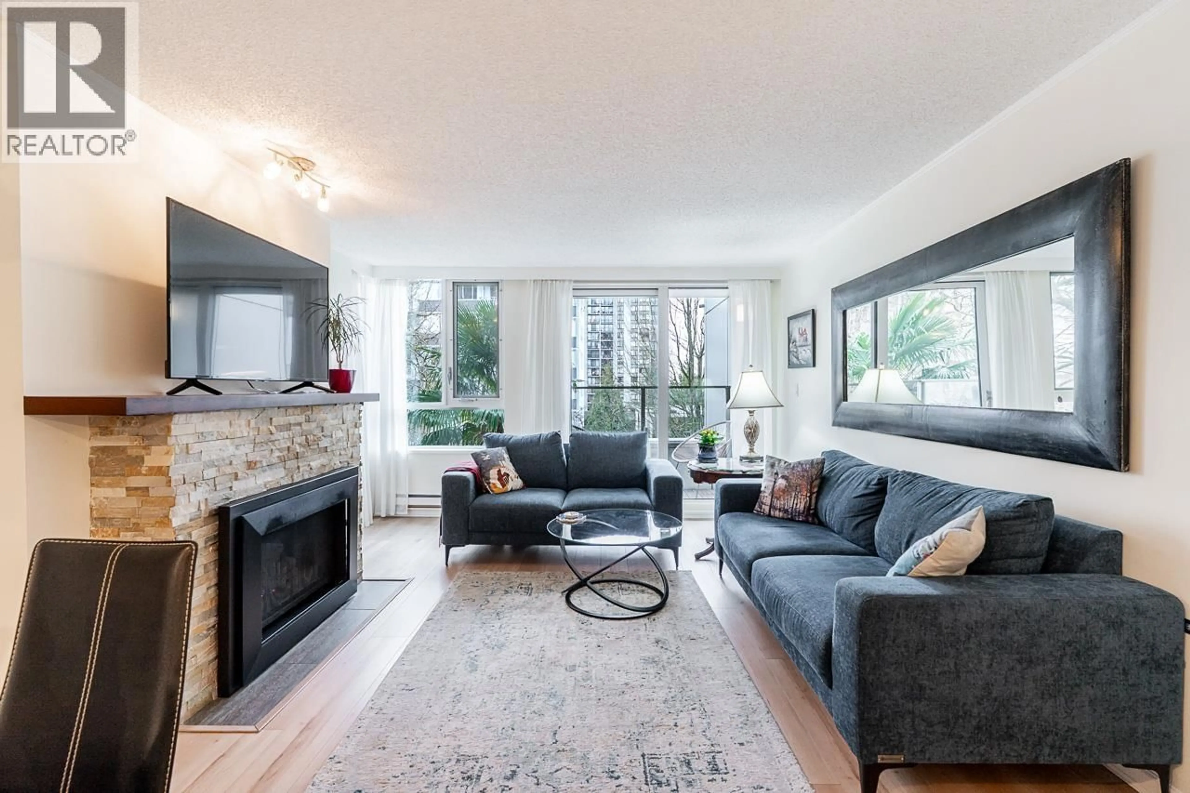 Living room with furniture, unknown for 303 - 1345 BURNABY STREET, Vancouver British Columbia V6E1R2