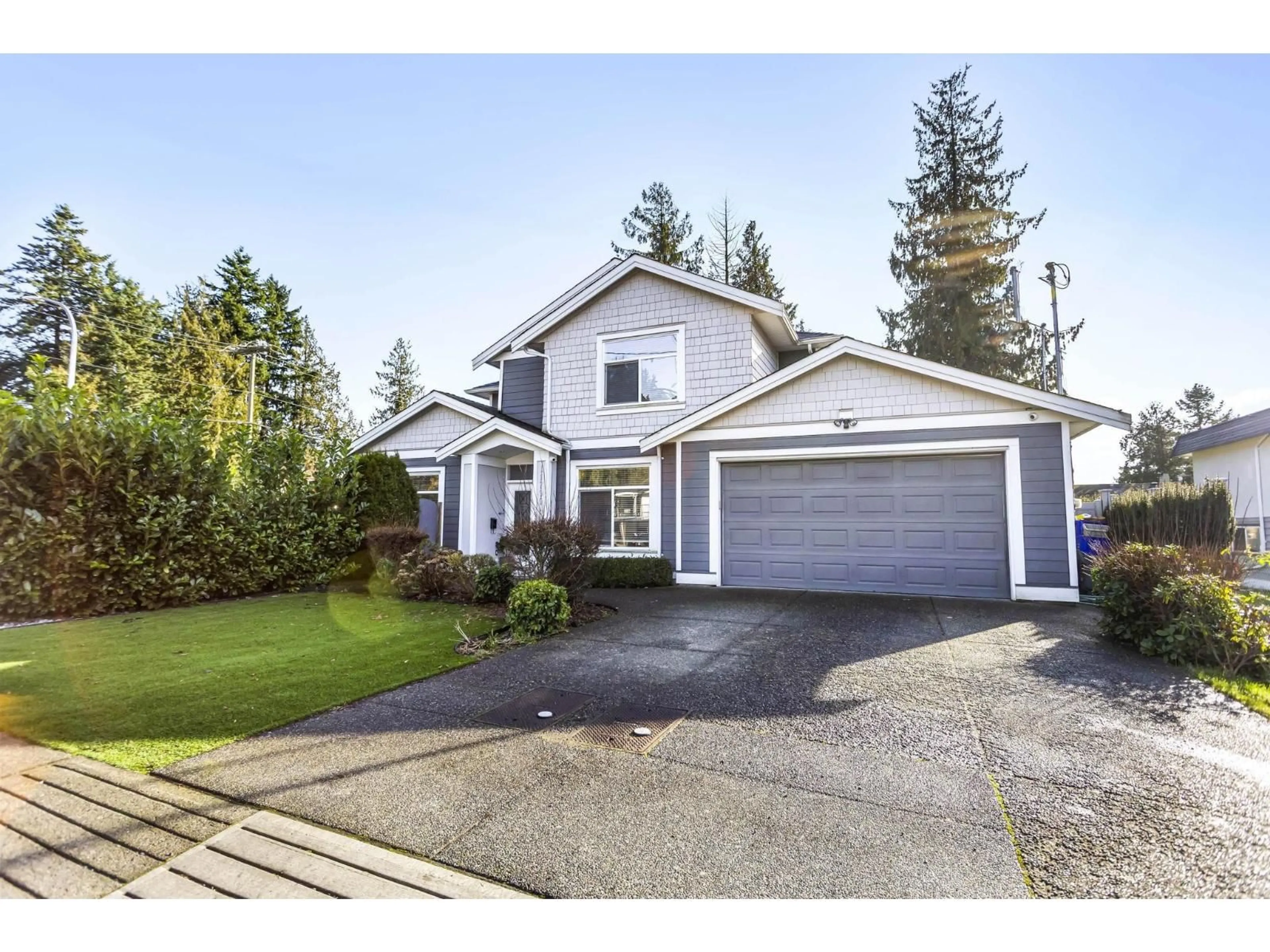 Home with vinyl exterior material, street for 11790 80 AVENUE, Delta British Columbia V4C1X9