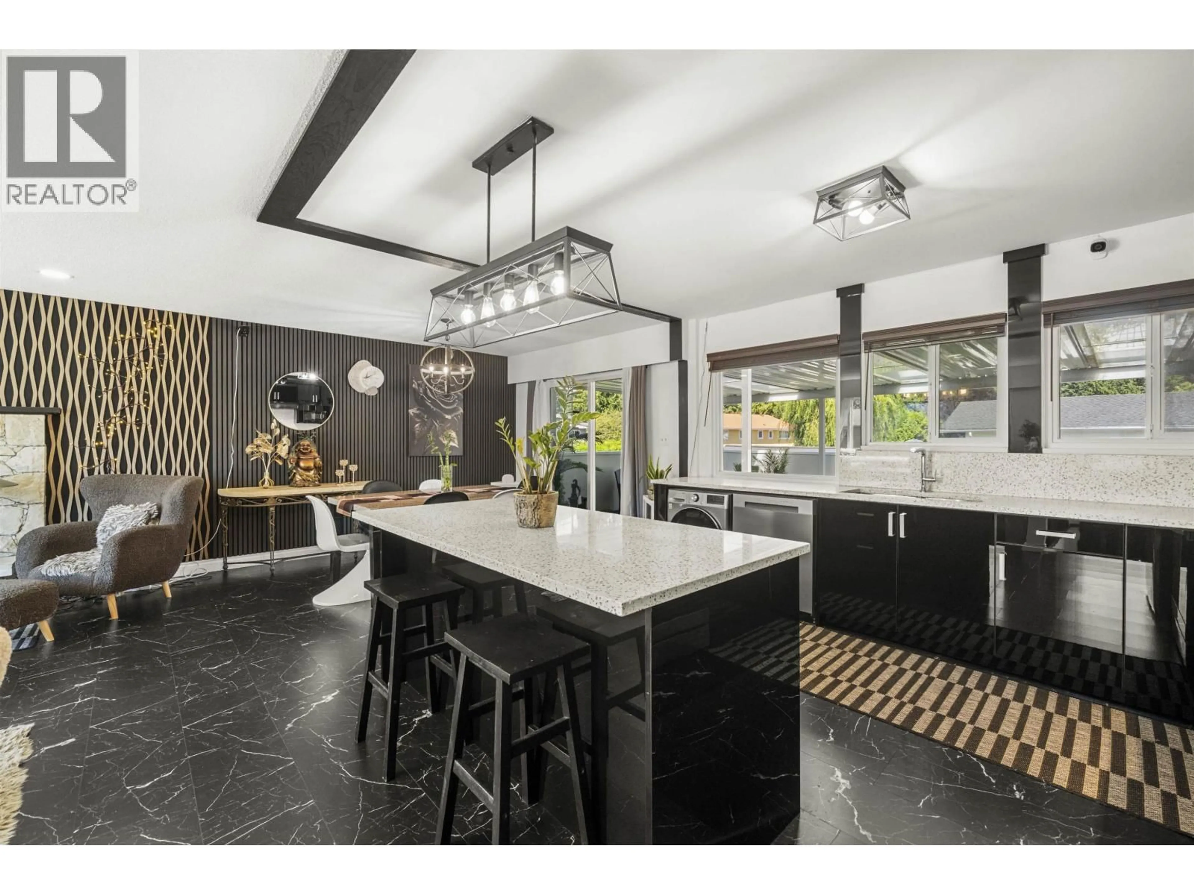 Contemporary kitchen, ceramic/tile floor for 1121 PRAIRIE AVENUE, Port Coquitlam British Columbia V3B1S7