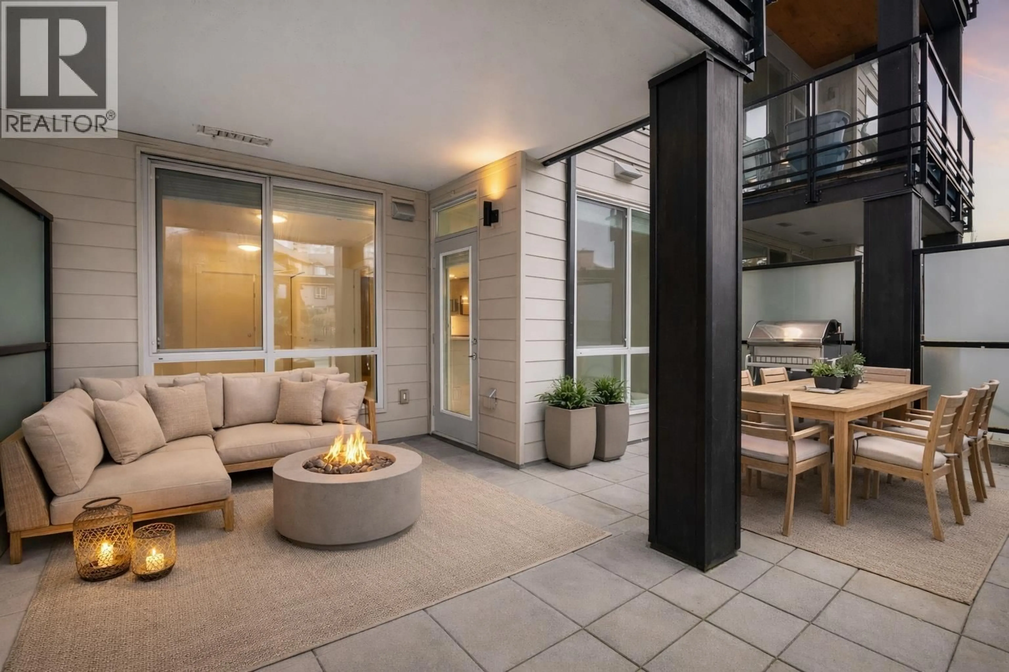 Patio, street for 116 - 108 8TH STREET, North Vancouver British Columbia V7L0H1