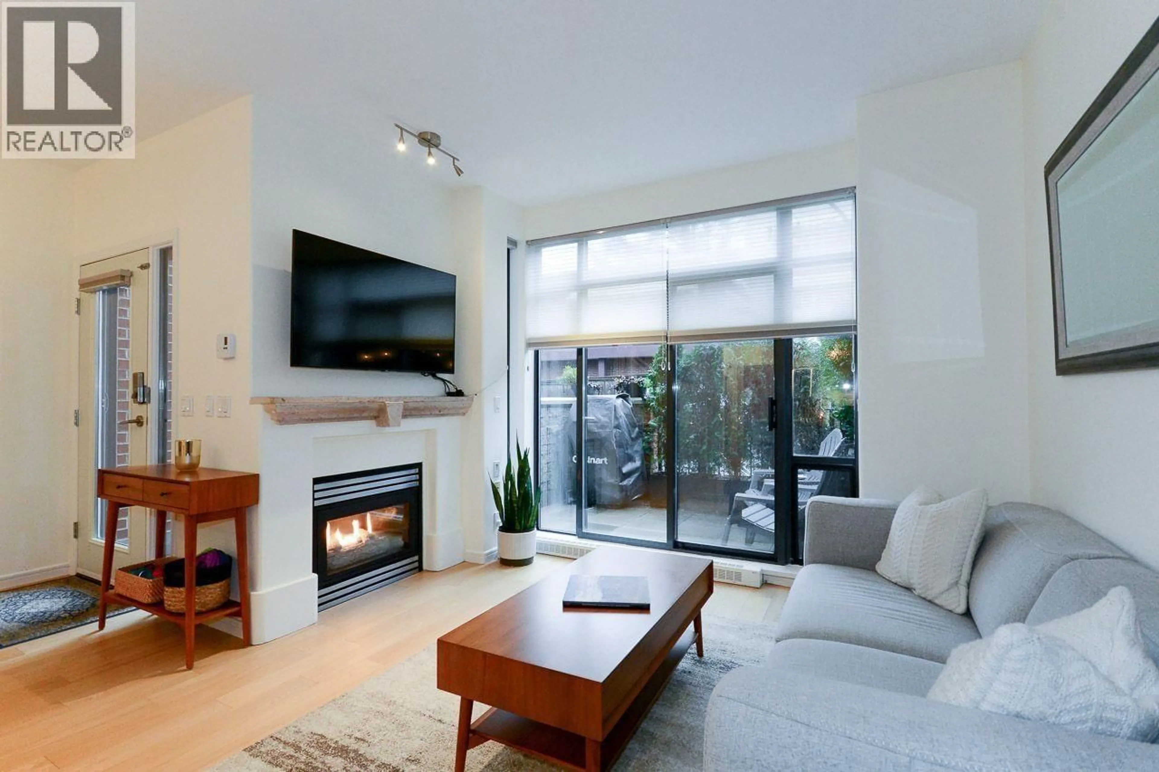 Living room with furniture, unknown for 104 - 2688 VINE STREET, Vancouver British Columbia V6K4T6