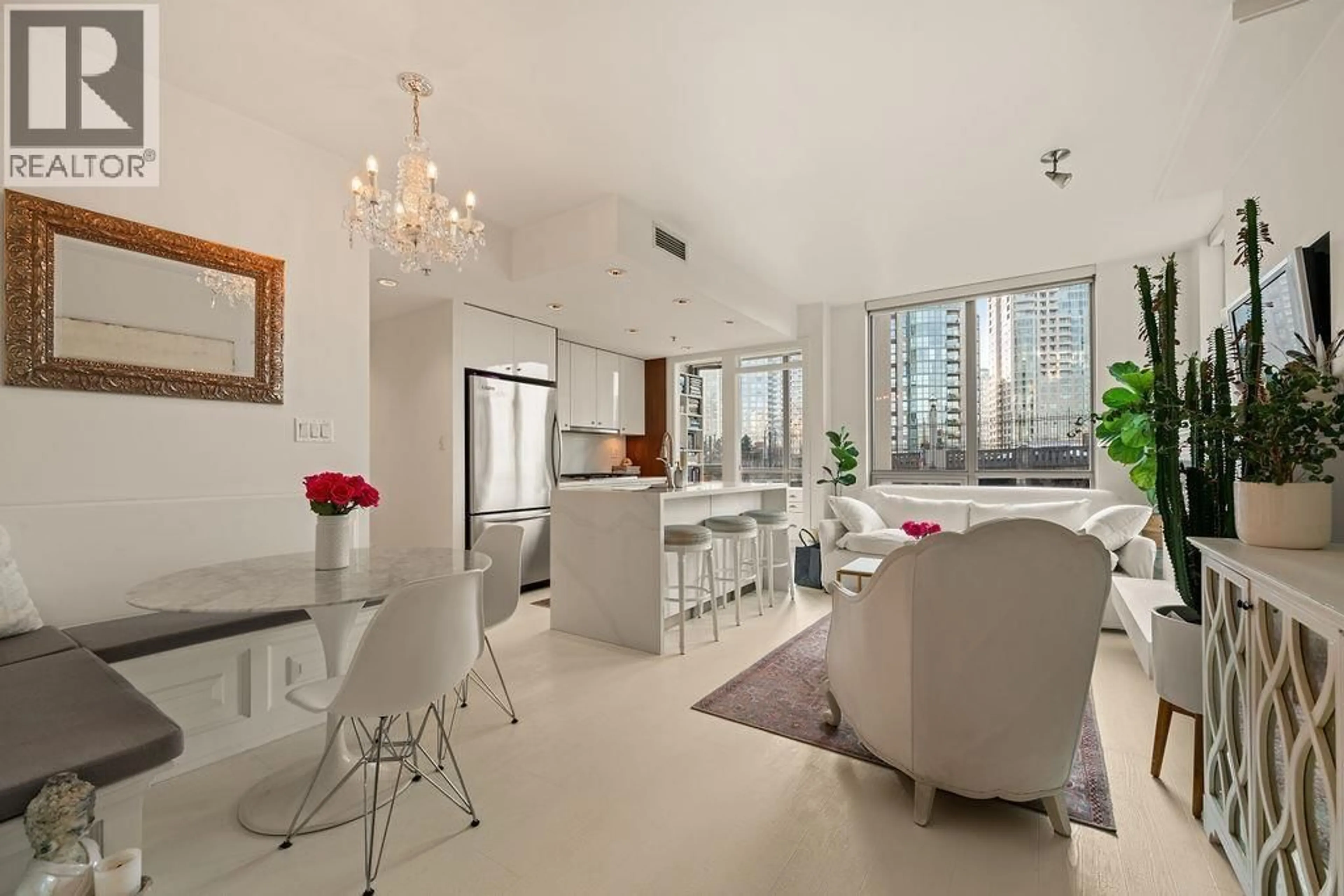 Open concept kitchen, ceramic/tile floor for 601 - 1005 BEACH AVENUE, Vancouver British Columbia V6E3W2