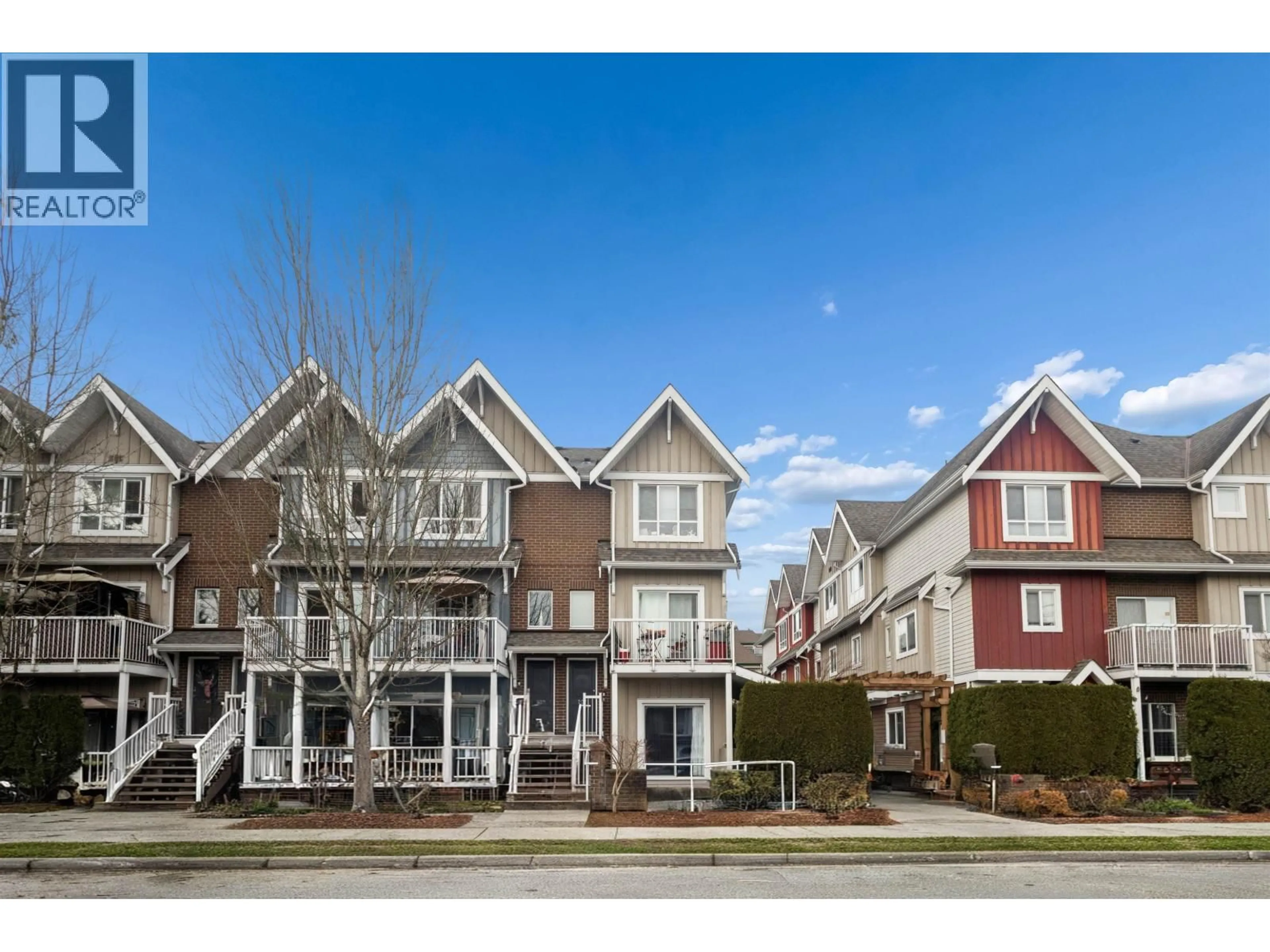 Unknown for 201 - 1661 FRASER AVENUE, Port Coquitlam British Columbia V3B0B6