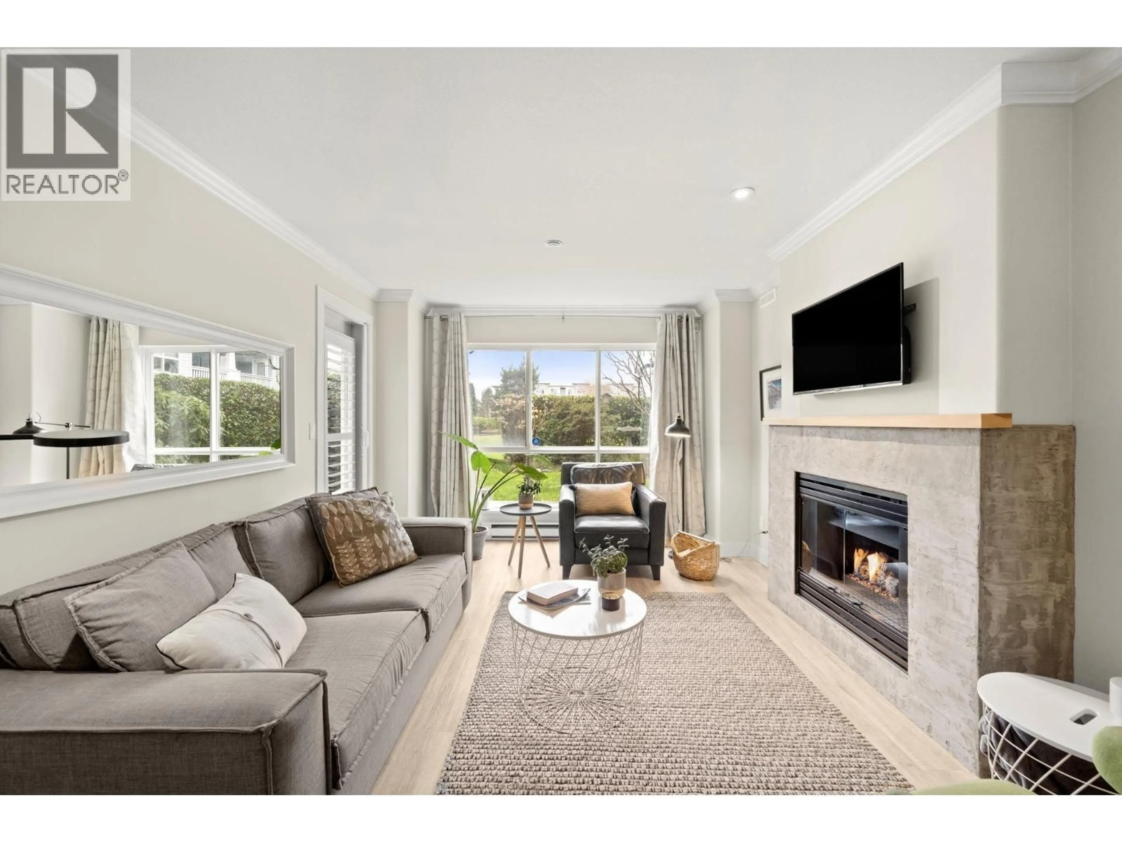 Living room with furniture, unknown for 123 - 12633 NO. 2 ROAD, Richmond British Columbia V7E2G3