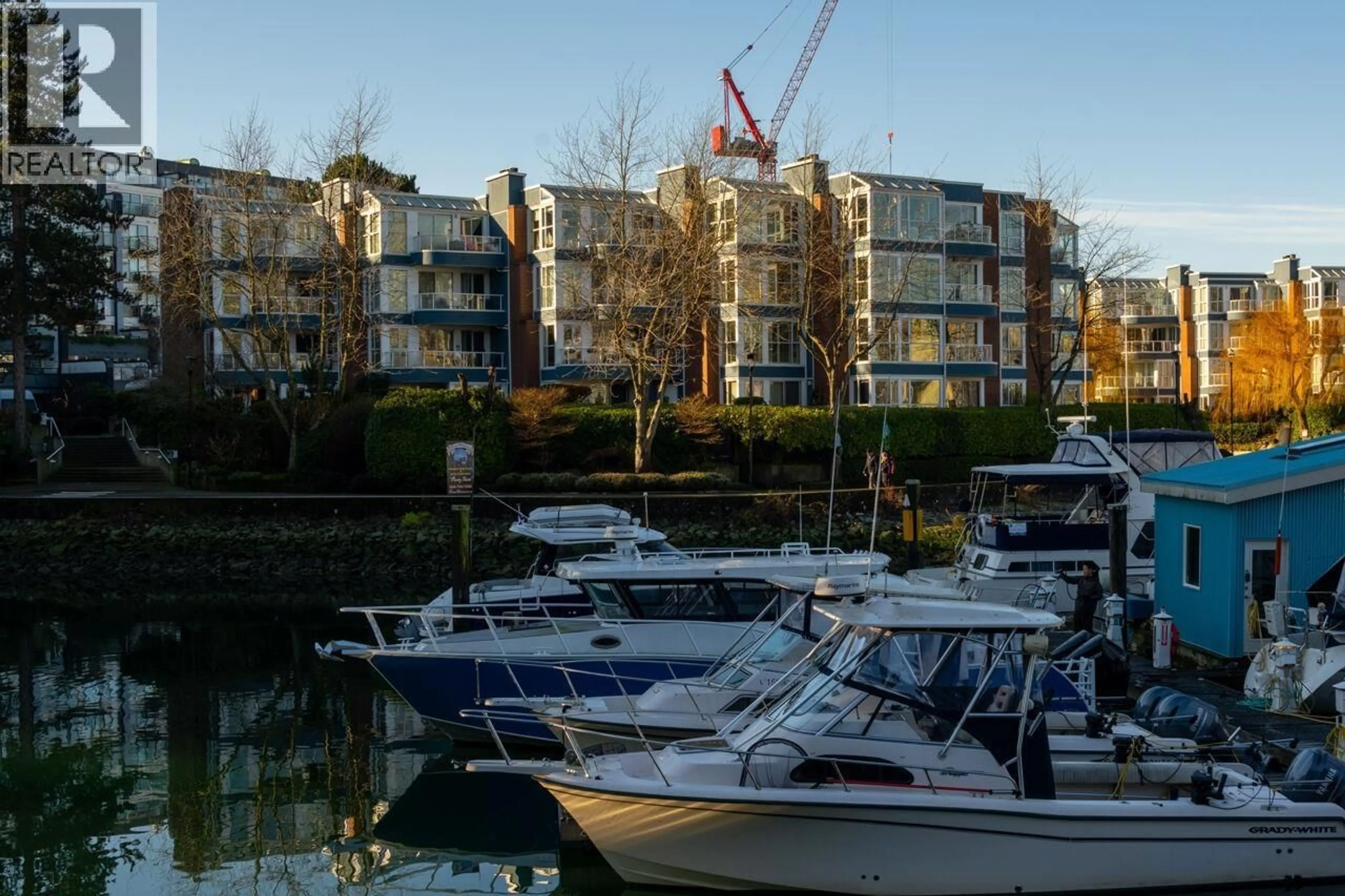 Unknown for 302 - 1502 ISLAND PARK WALK, Vancouver British Columbia V6H3Z8