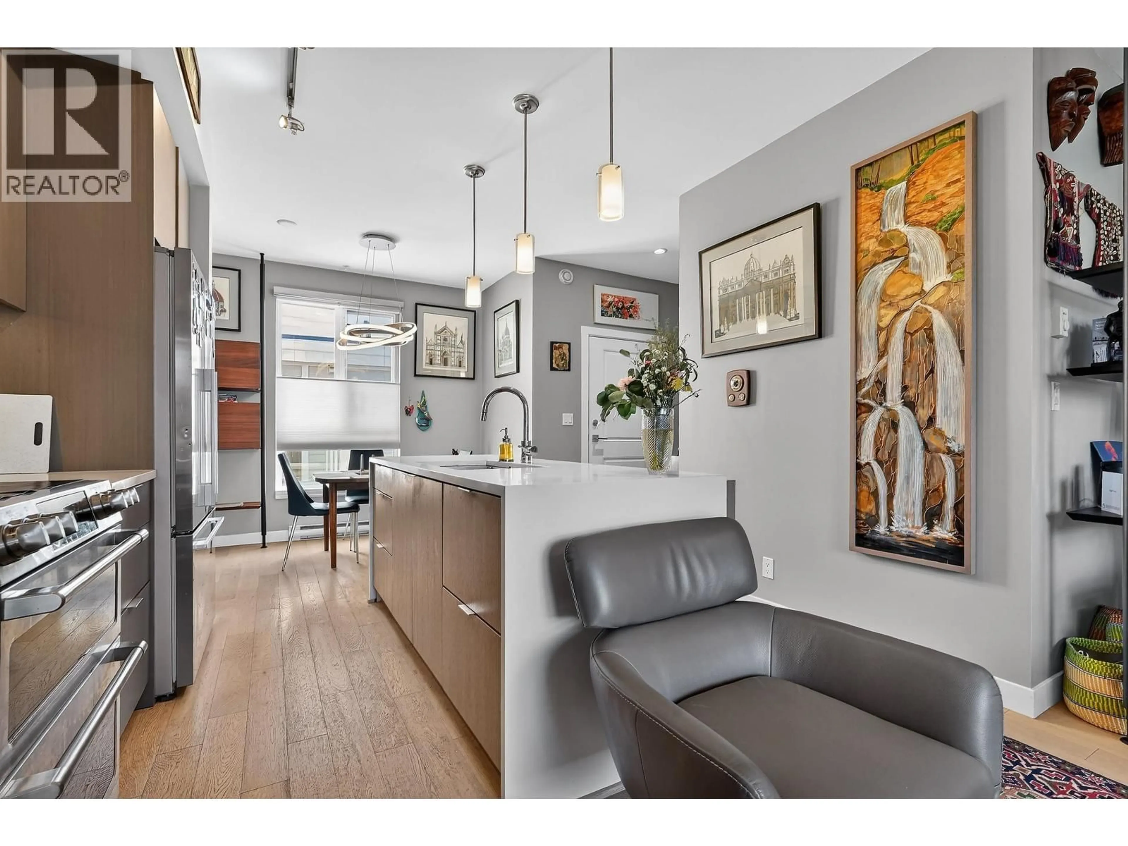Open concept kitchen, unknown for PH7 - 5555 DUNBAR STREET, Vancouver British Columbia V6N1W5