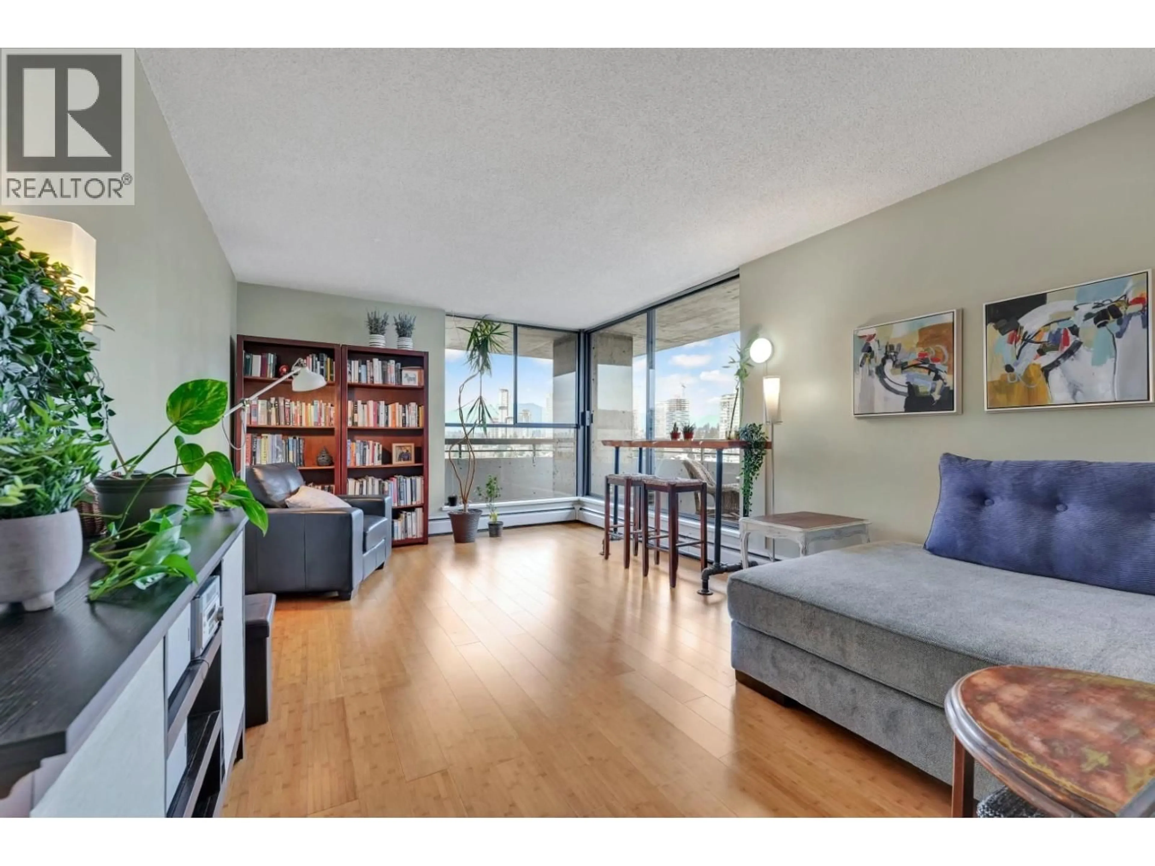 Living room with furniture, wood/laminate floor for 2206 - 3755 BARTLETT COURT, Burnaby British Columbia V3J7G7