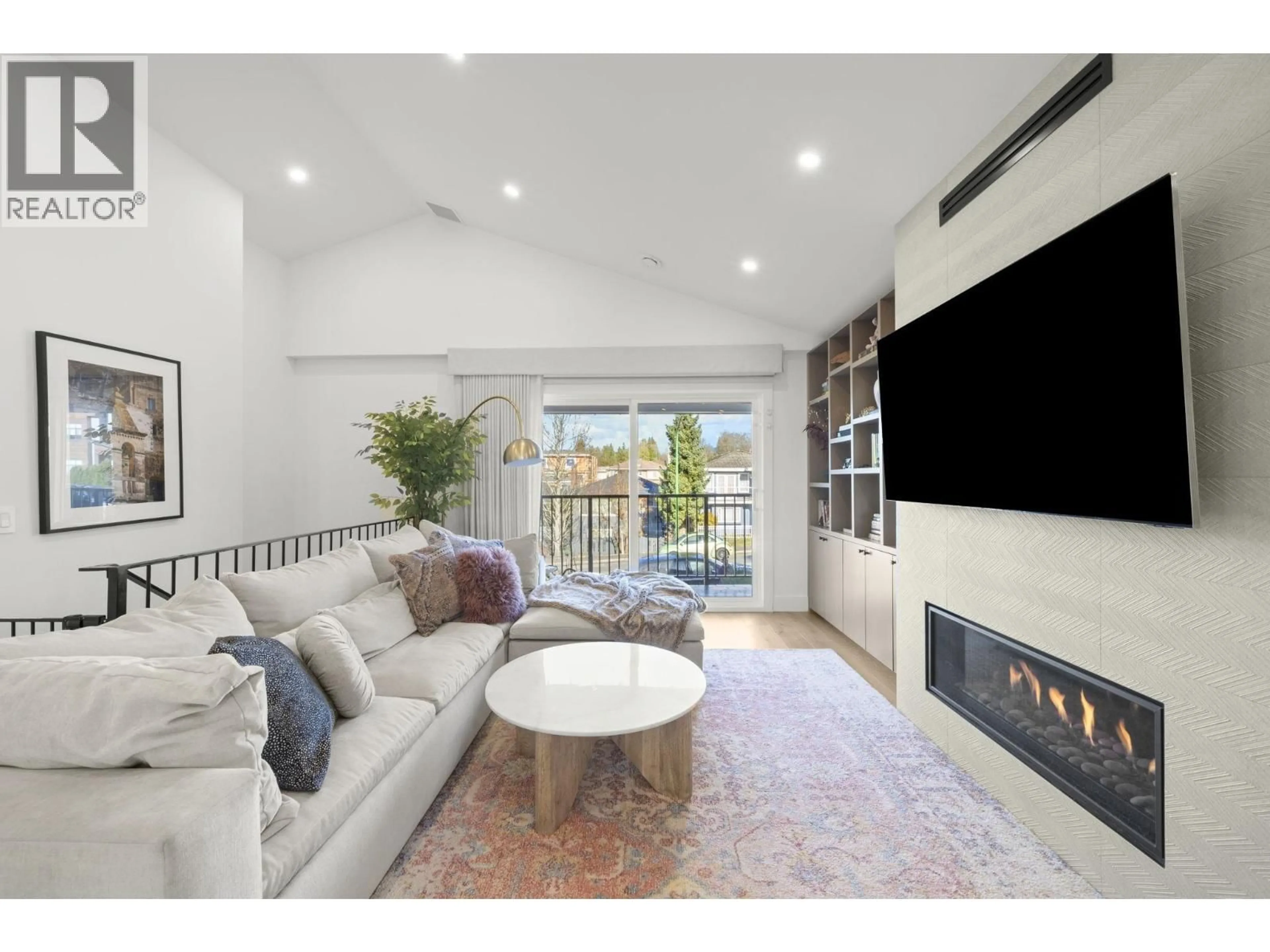 Living room with furniture, unknown for 4740 ALBERT STREET, Burnaby British Columbia V5C2G9