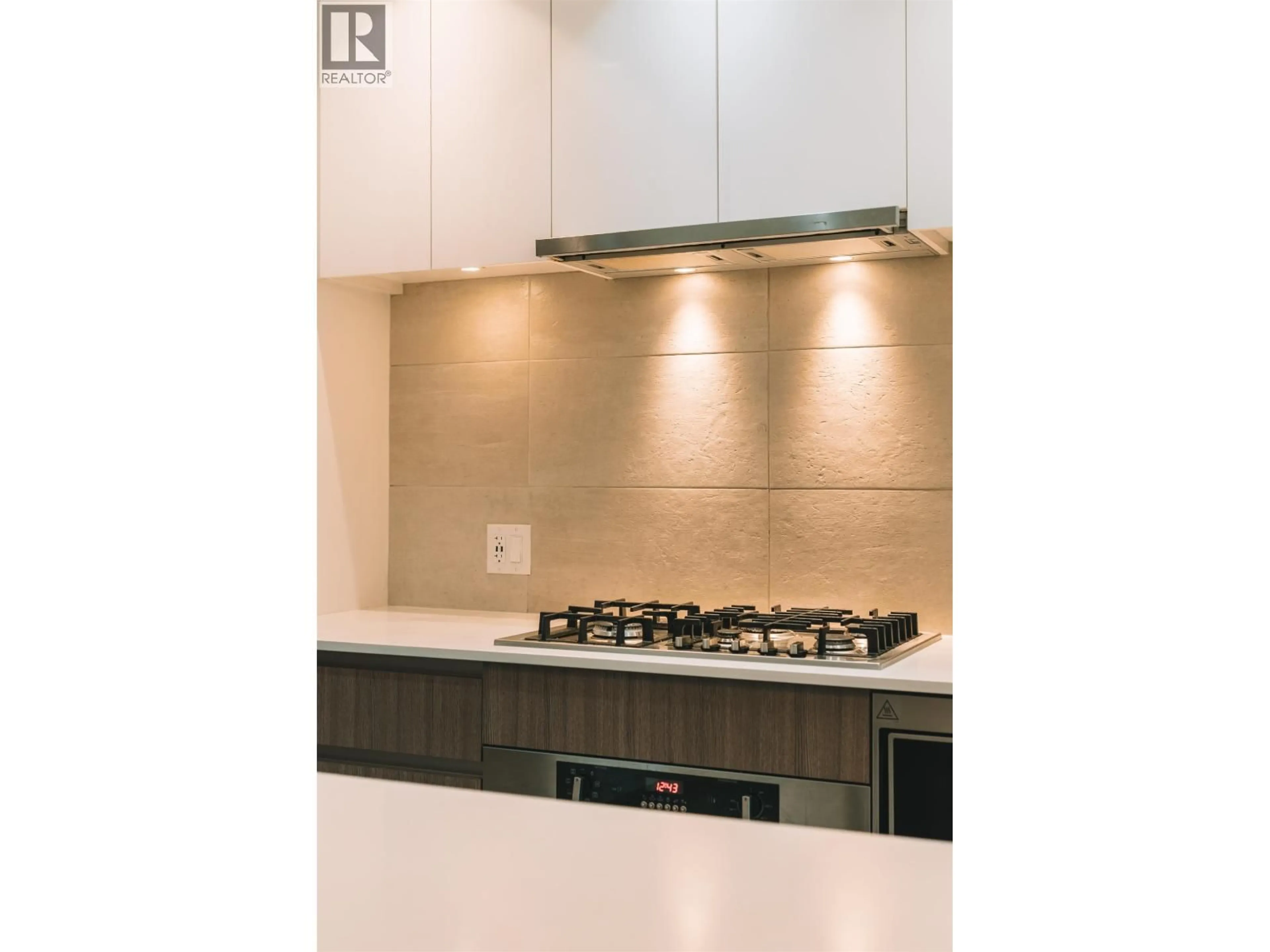 Contemporary kitchen, unknown for 402 - 516 FOSTER AVENUE, Coquitlam British Columbia V3J0H8