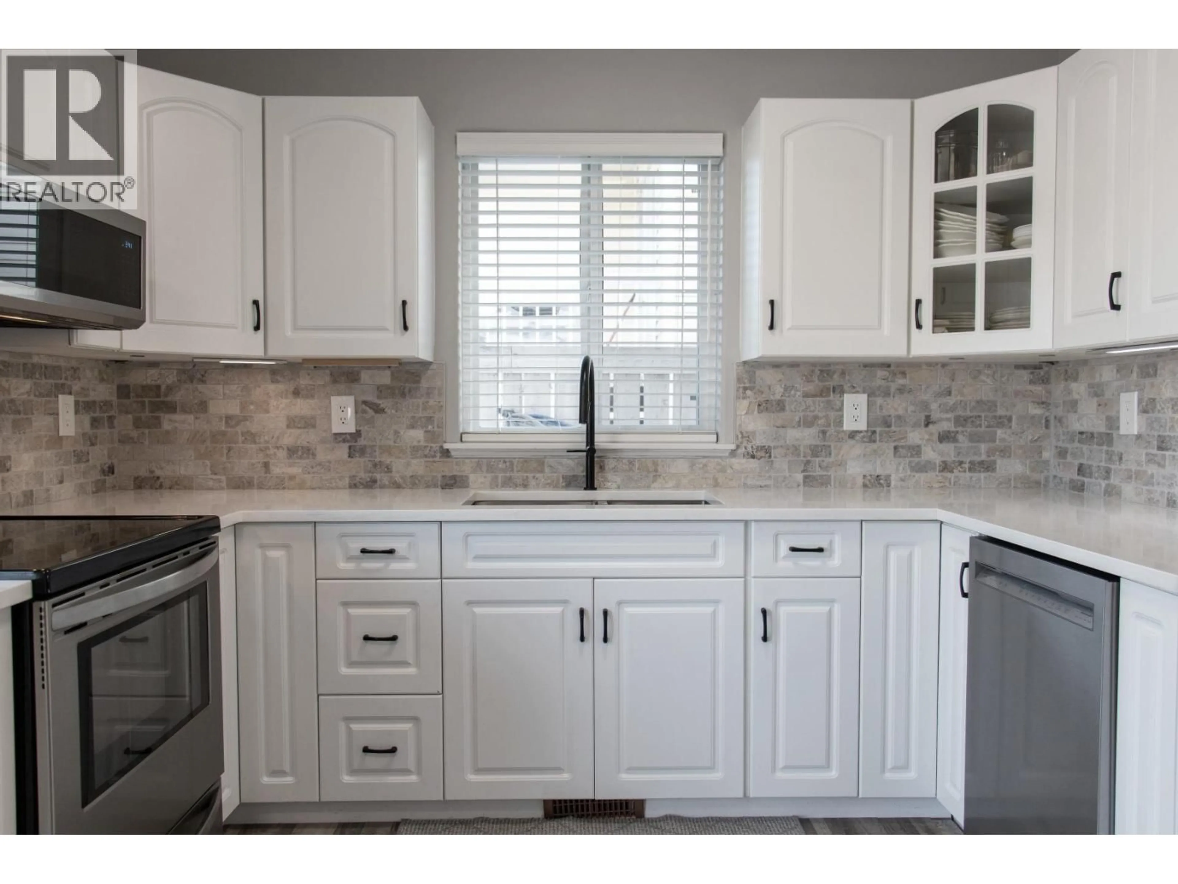 Unknown for 11423 98 STREET, Fort St. John British Columbia V1J7B5