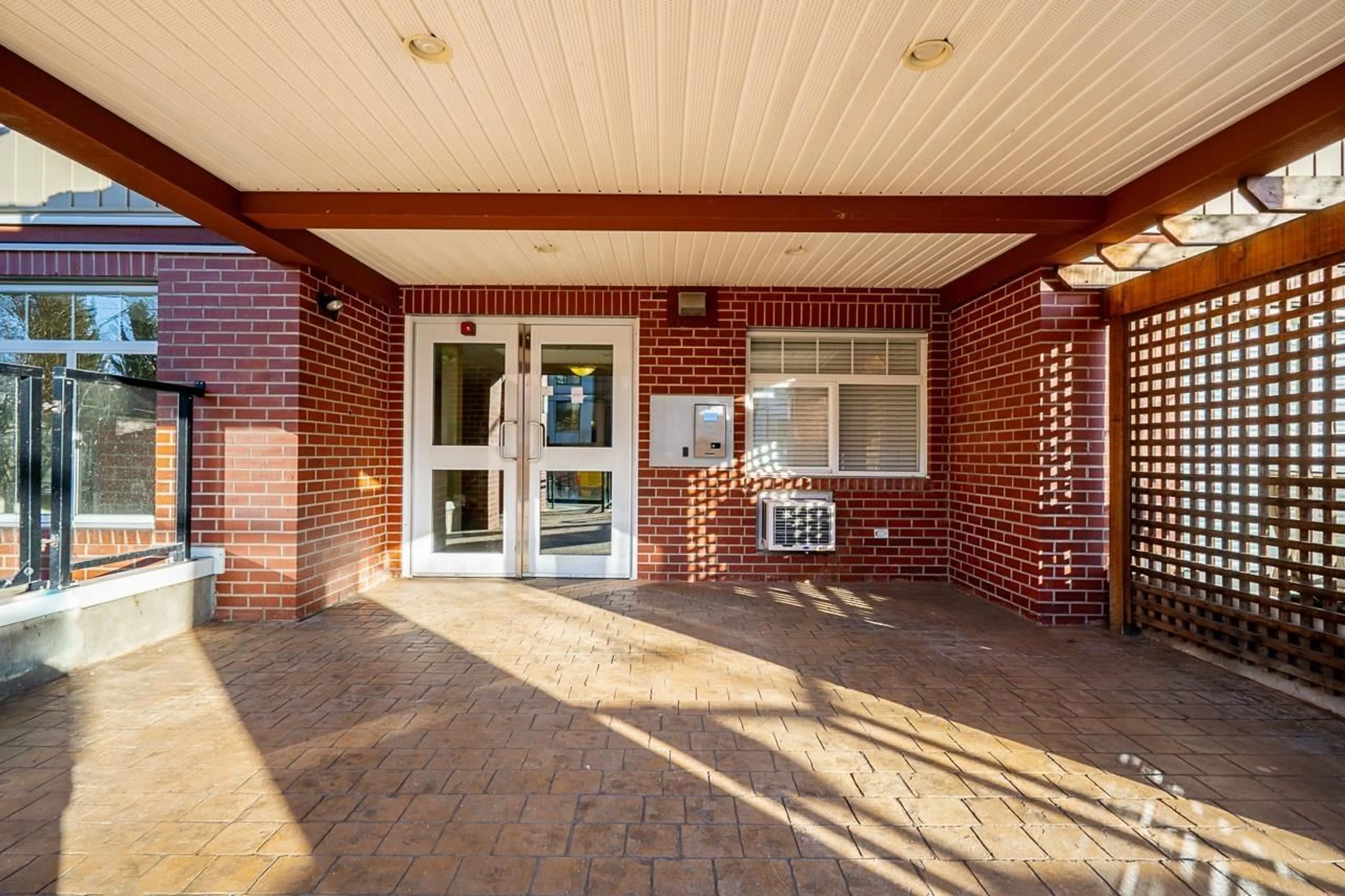 Unknown for 219 - 5516 198 STREET, Langley British Columbia V3A0A6