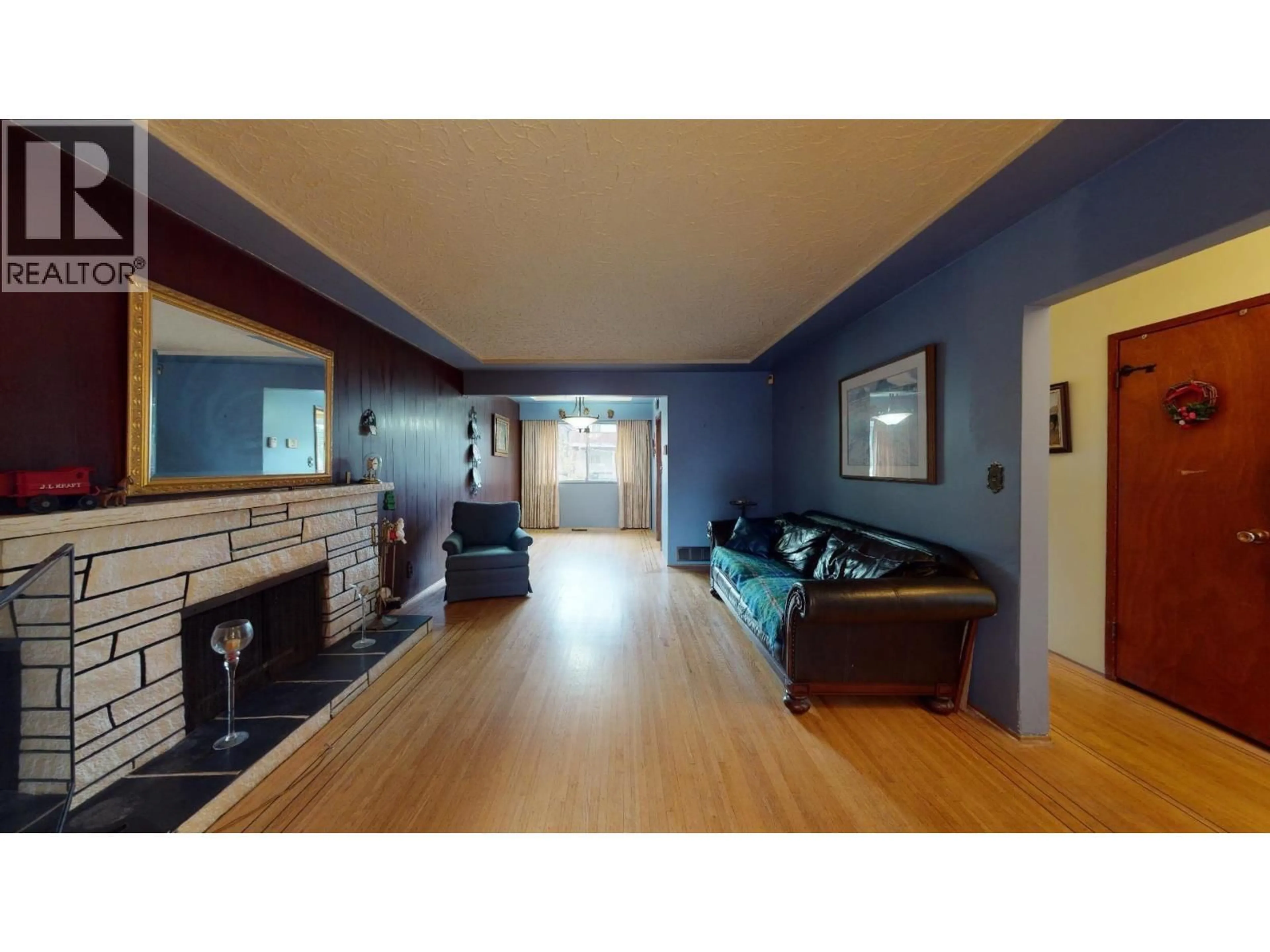 Unknown for 4863 RUPERT STREET, Vancouver British Columbia V5R2J6