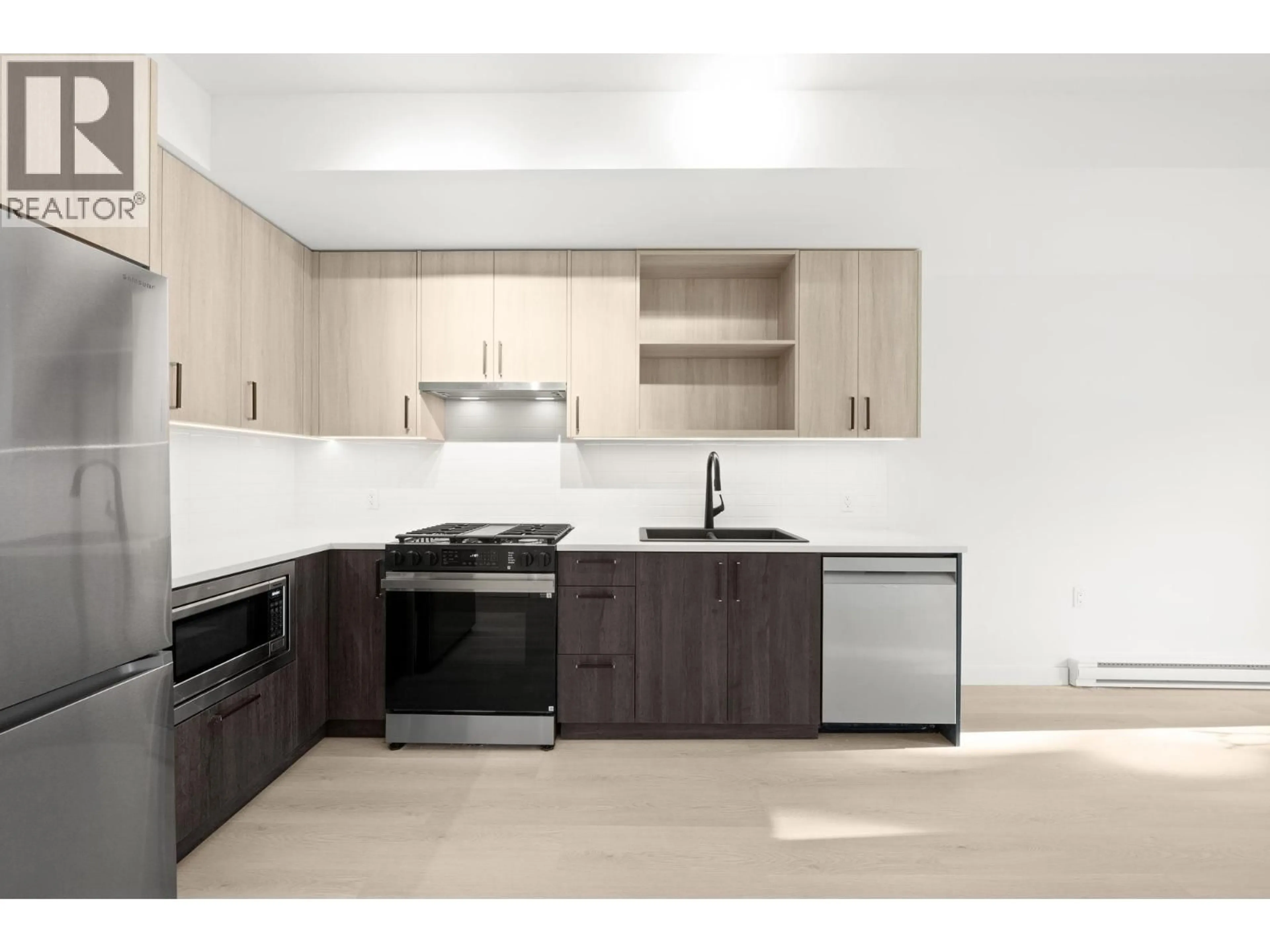 Standard kitchen, unknown for 103 - 2002 ST. GEORGE STREET, Port Moody British Columbia V3H2E6