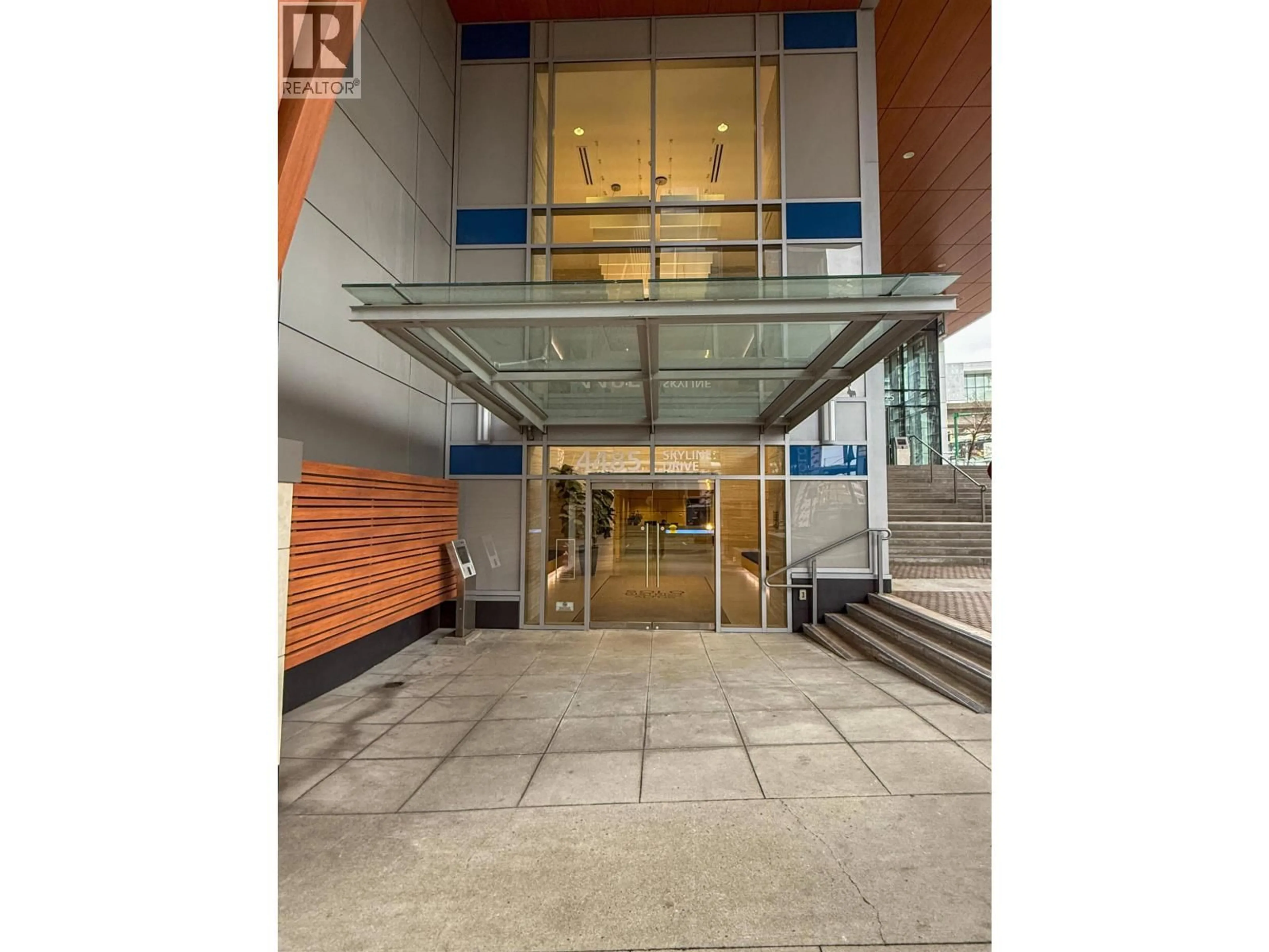 Indoor foyer for 2906 - 4485 SKYLINE DRIVE, Burnaby British Columbia V5C0J2