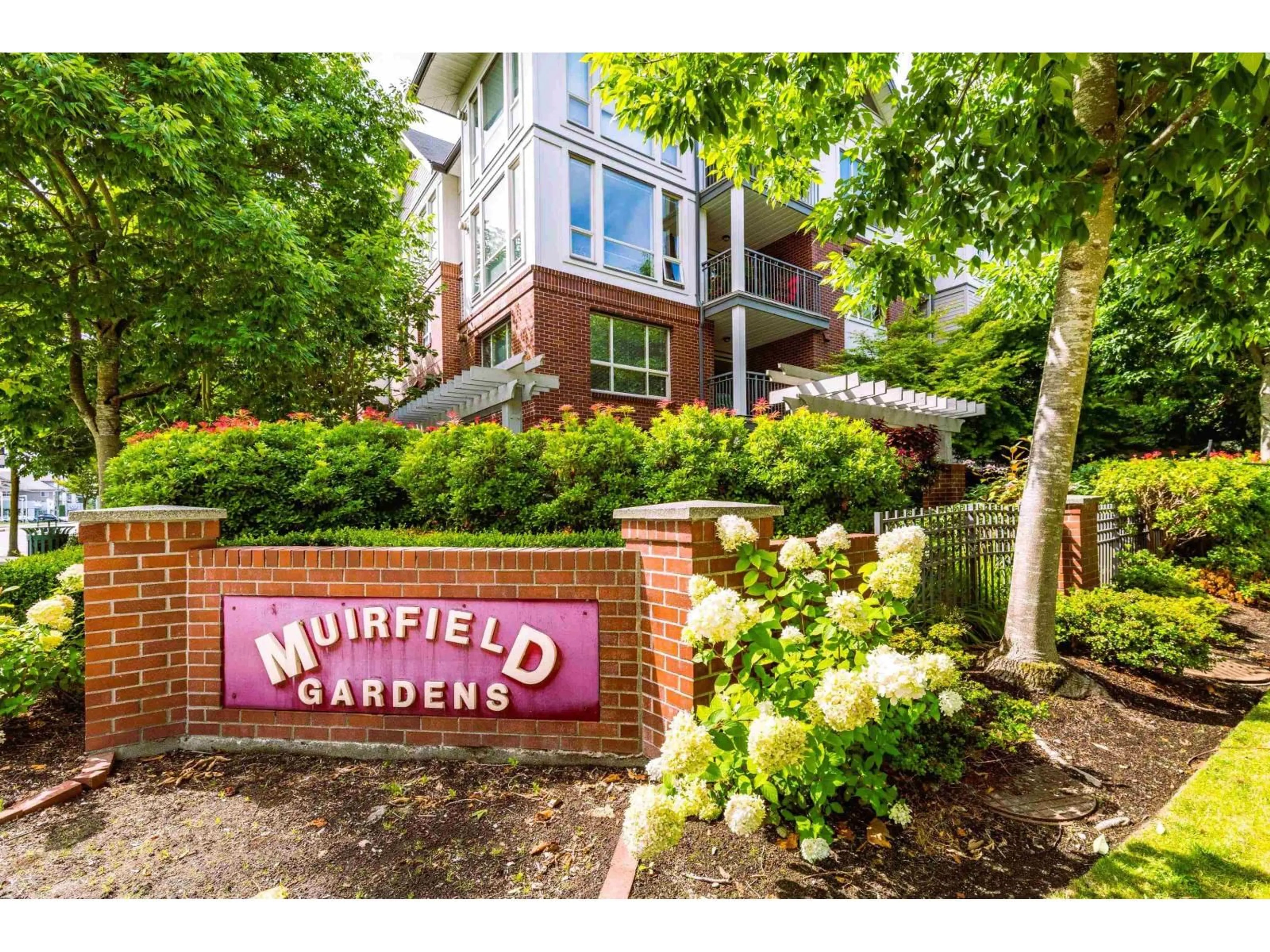 Unknown for 310 - 15188 22 AVENUE, Surrey British Columbia V4A9T4