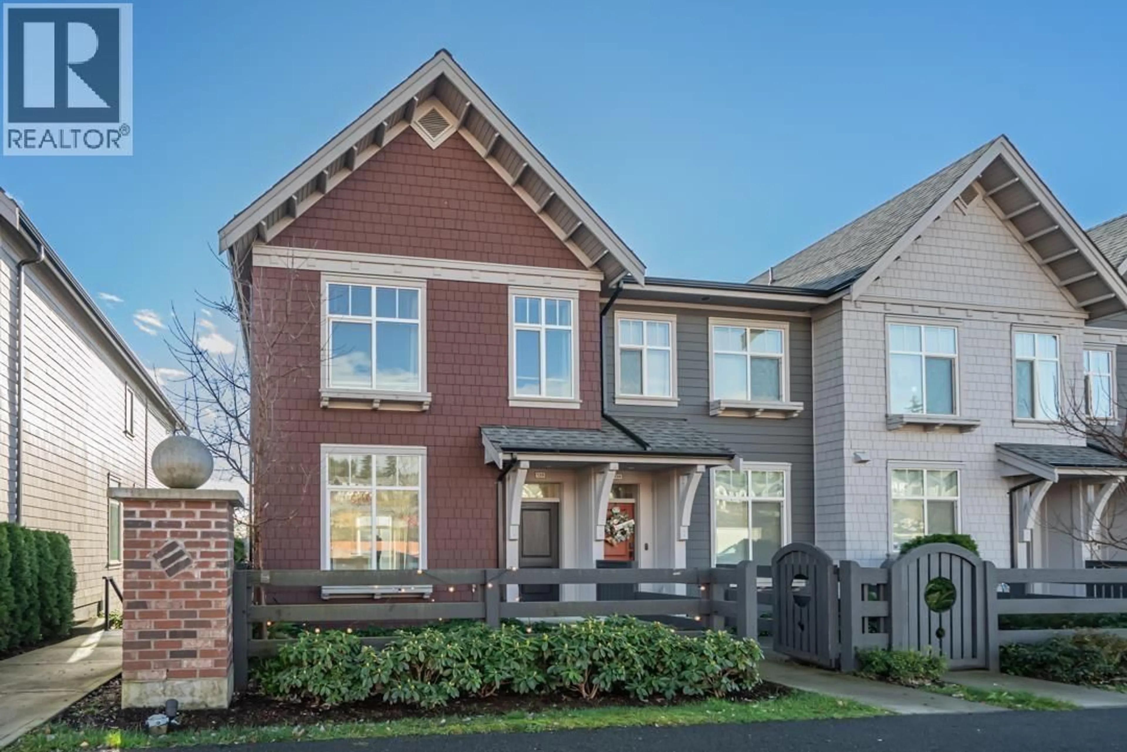 Home with brick exterior material, street for 139 - 3529 BAYCREST AVENUE, Coquitlam British Columbia V3B2W7