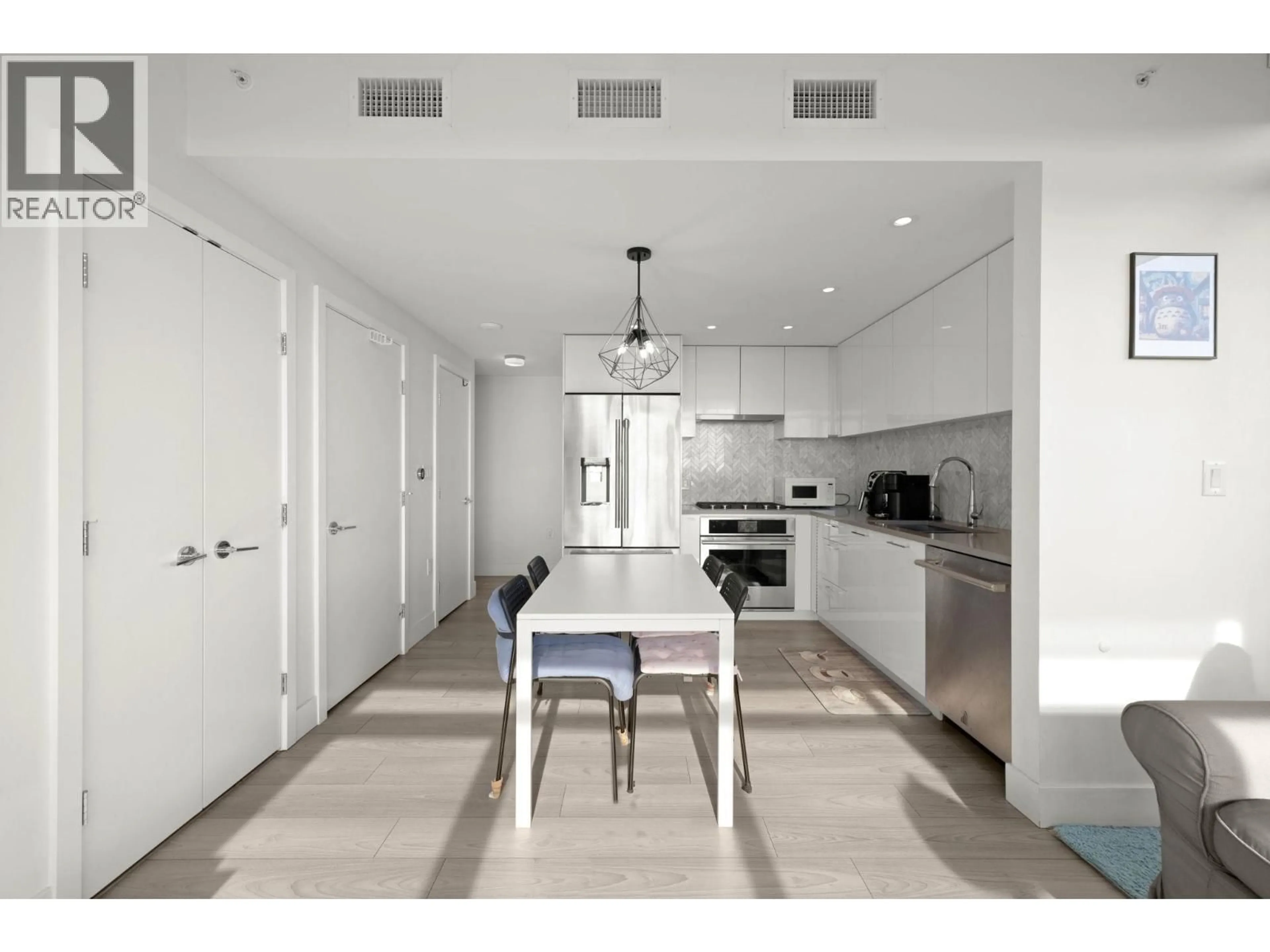 Unknown for 1405 - 3581 KENT AVENUE NORTH, Vancouver British Columbia V5S0H6