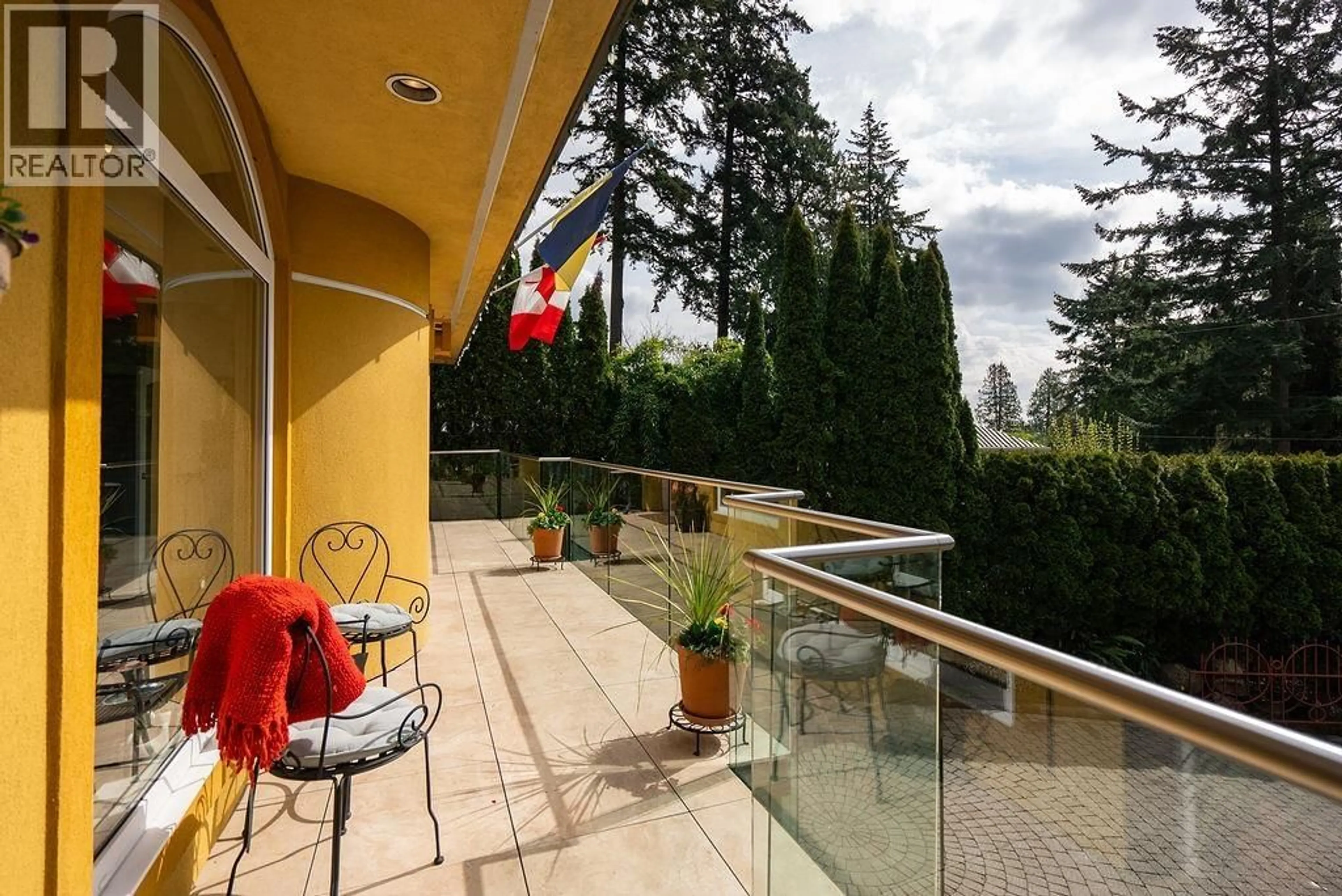 Patio, unknown for 2635 ROSEBERY AVENUE, West Vancouver British Columbia V7V3A3