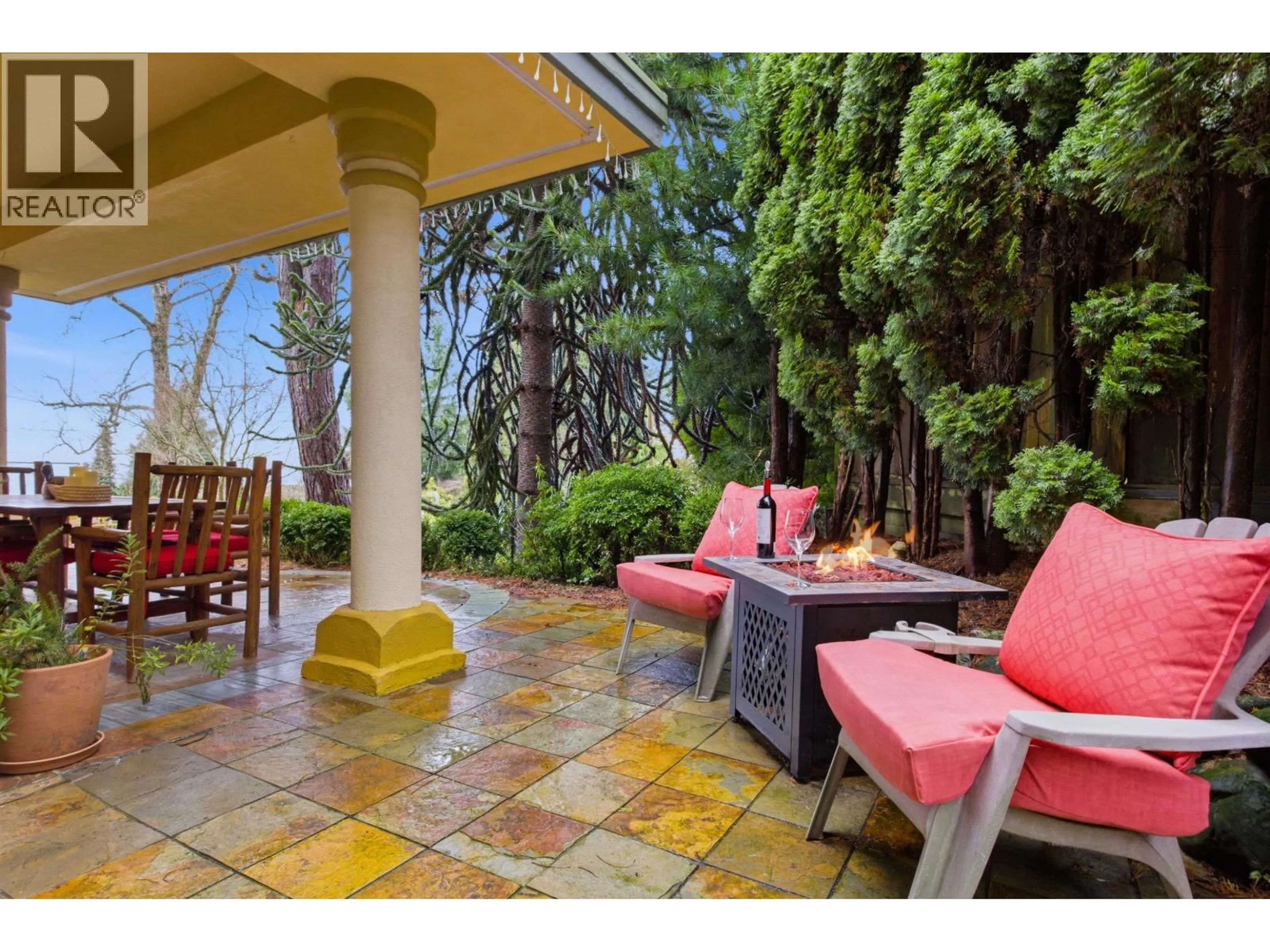 Patio, street for 2635 ROSEBERY AVENUE, West Vancouver British Columbia V7V3A3