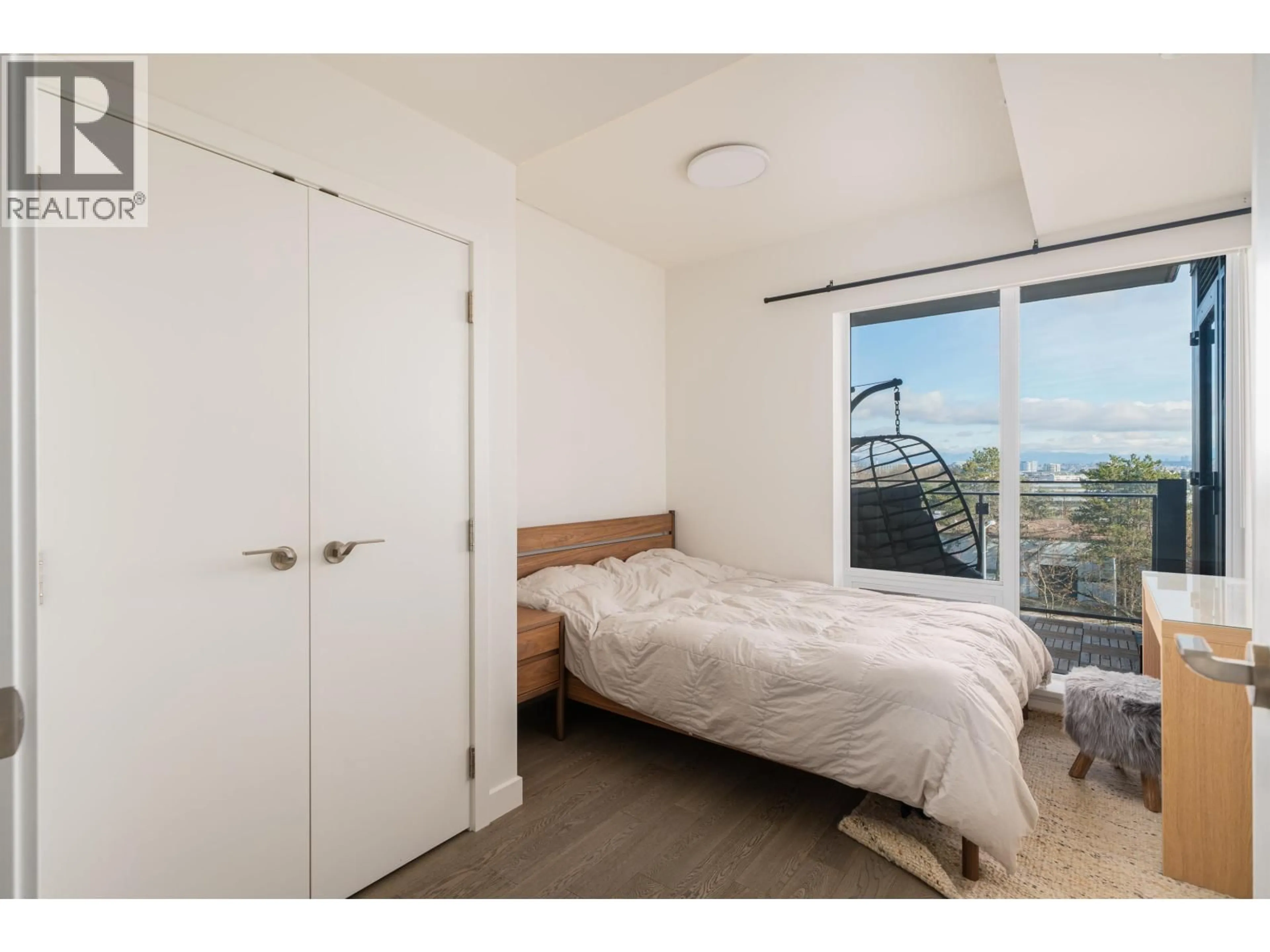 Bedroom with bed, unknown for 508 - 6833 PEARSON WAY, Richmond British Columbia V7C0E8