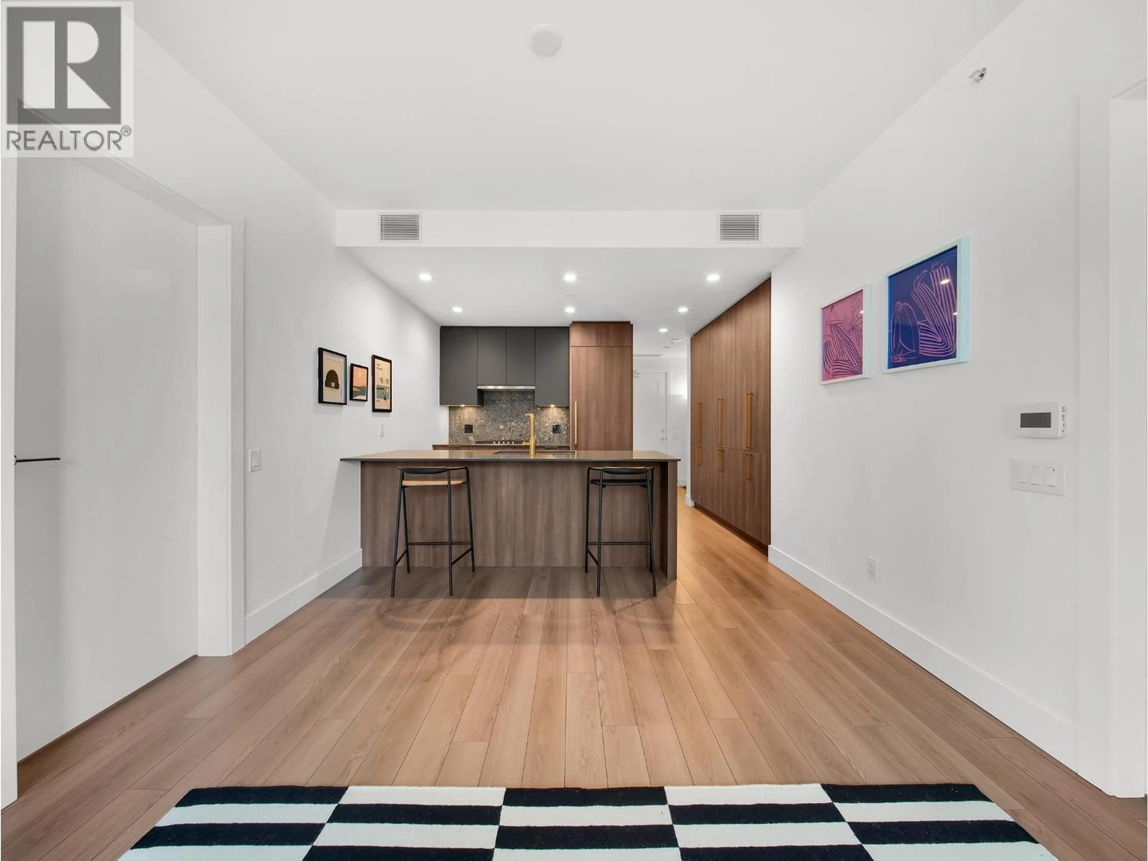 Unknown for 404 - 2375 EMERY COURT, North Vancouver British Columbia V7J0E8