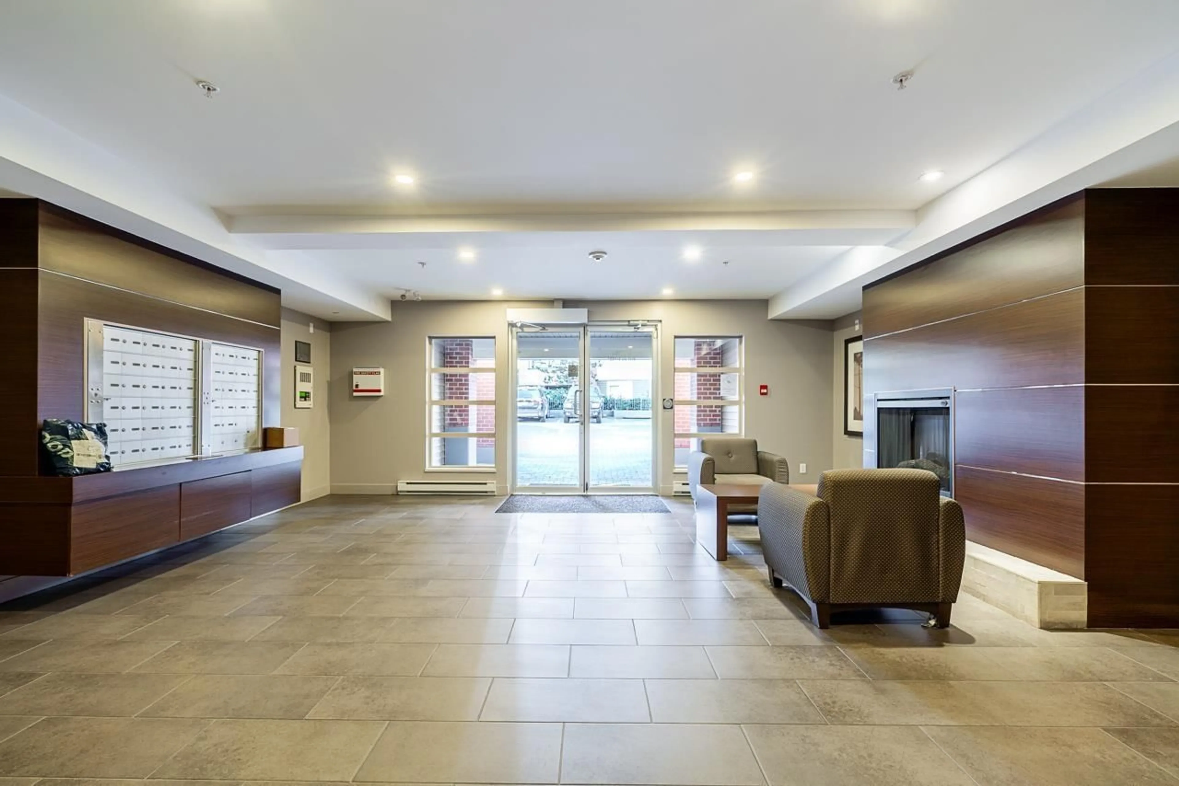 Lobby for E104 - 8929 202 STREET, Langley British Columbia V1M0B4