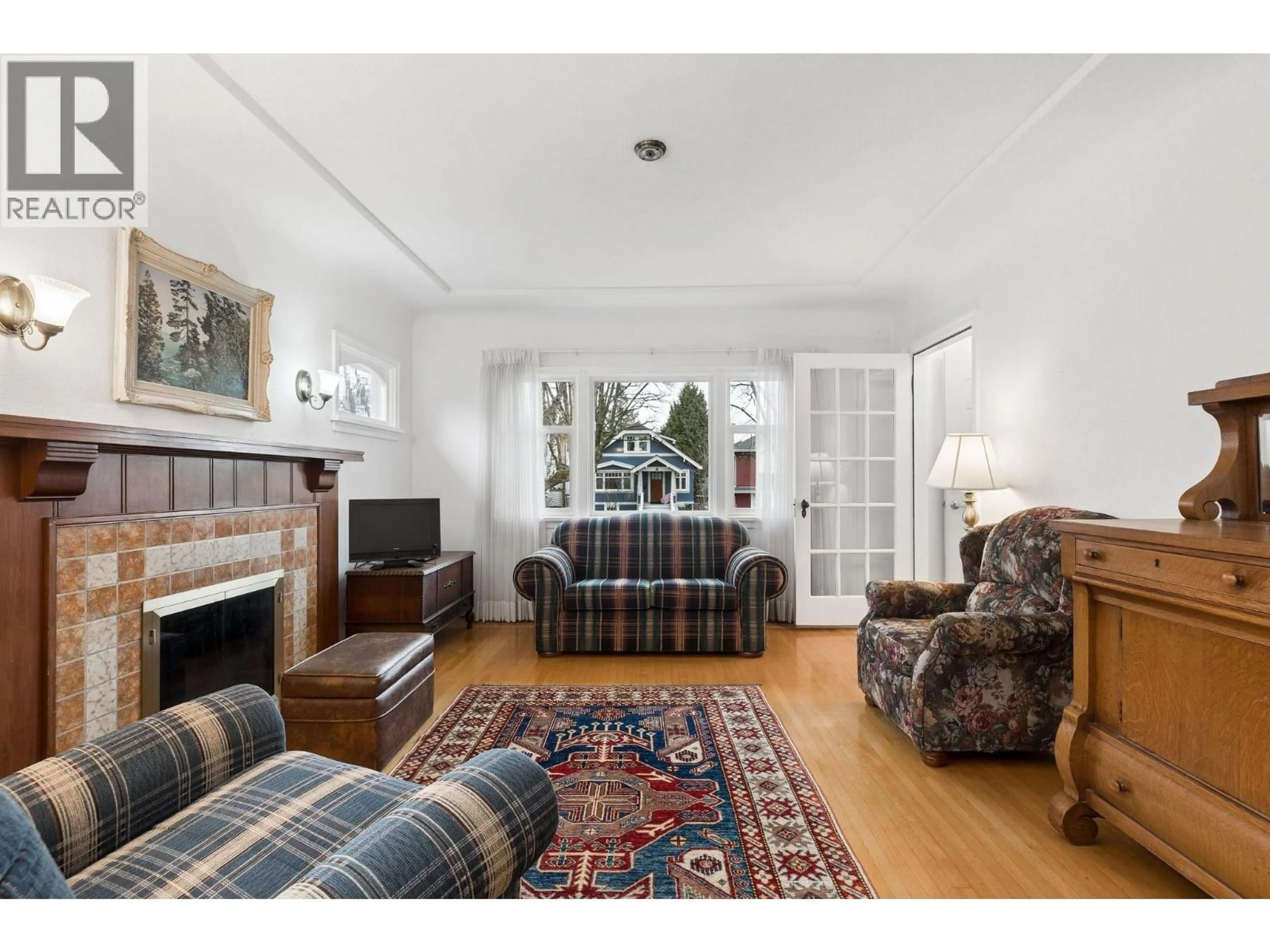 Living room with furniture, unknown for 7621 CARTIER STREET, Vancouver British Columbia V6P4T2