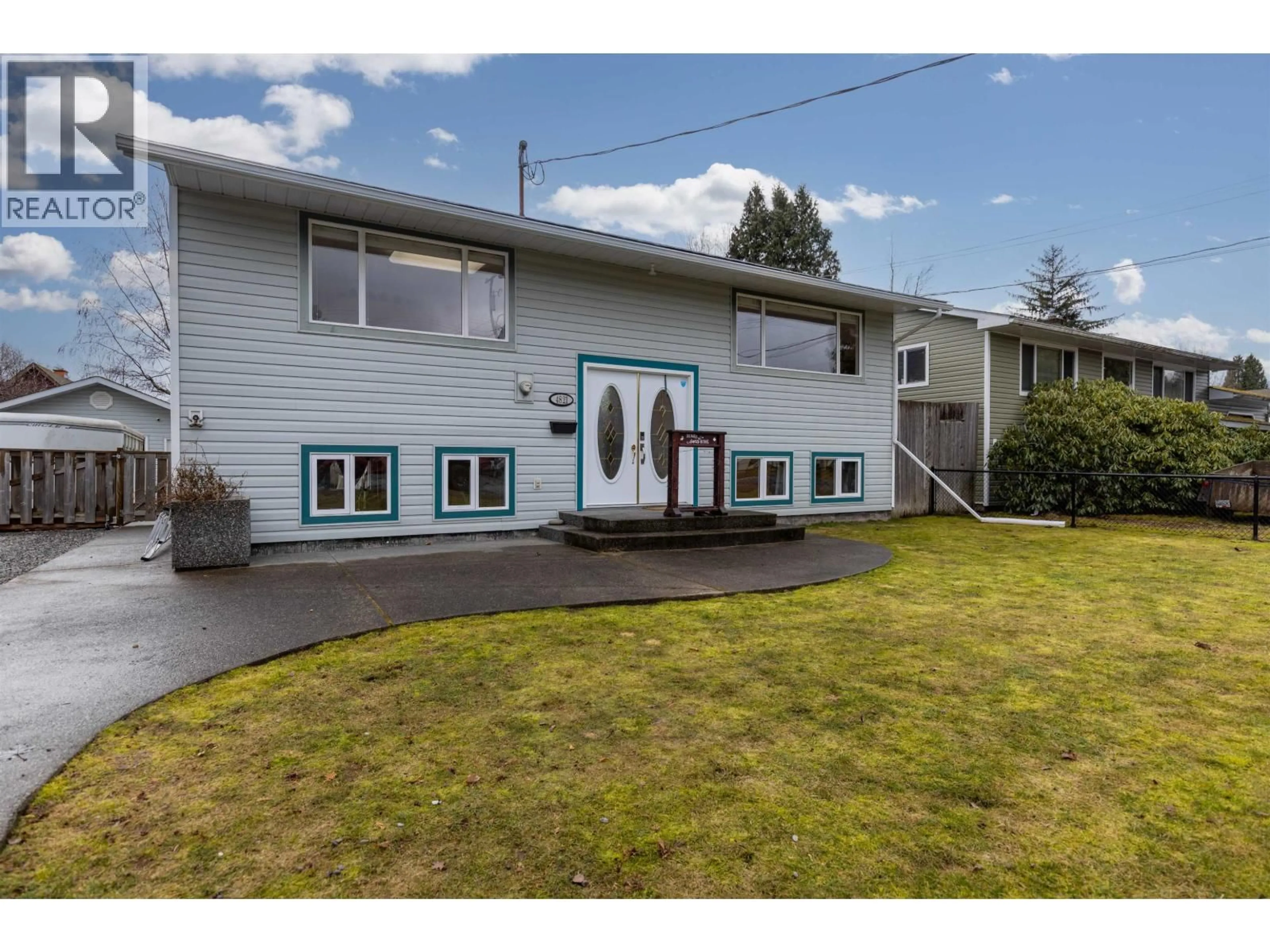 Home with vinyl exterior material, street for 4821 TUCK AVENUE, Terrace British Columbia V8G4L8